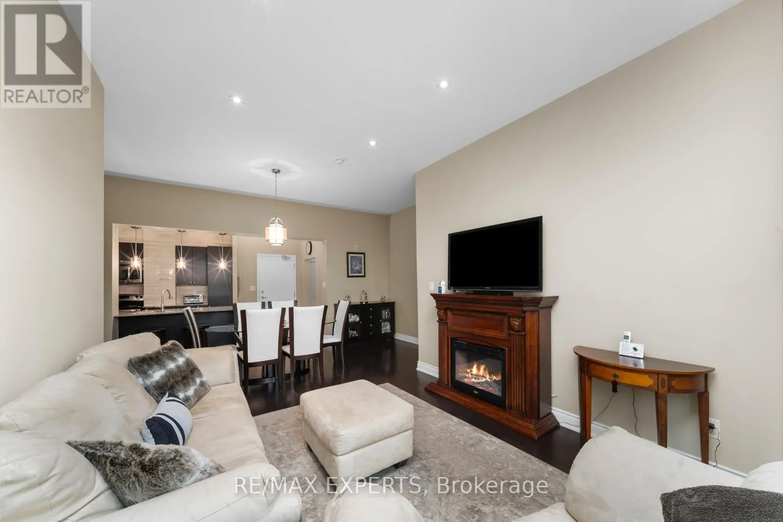 105 - 10211 KEELE STREET