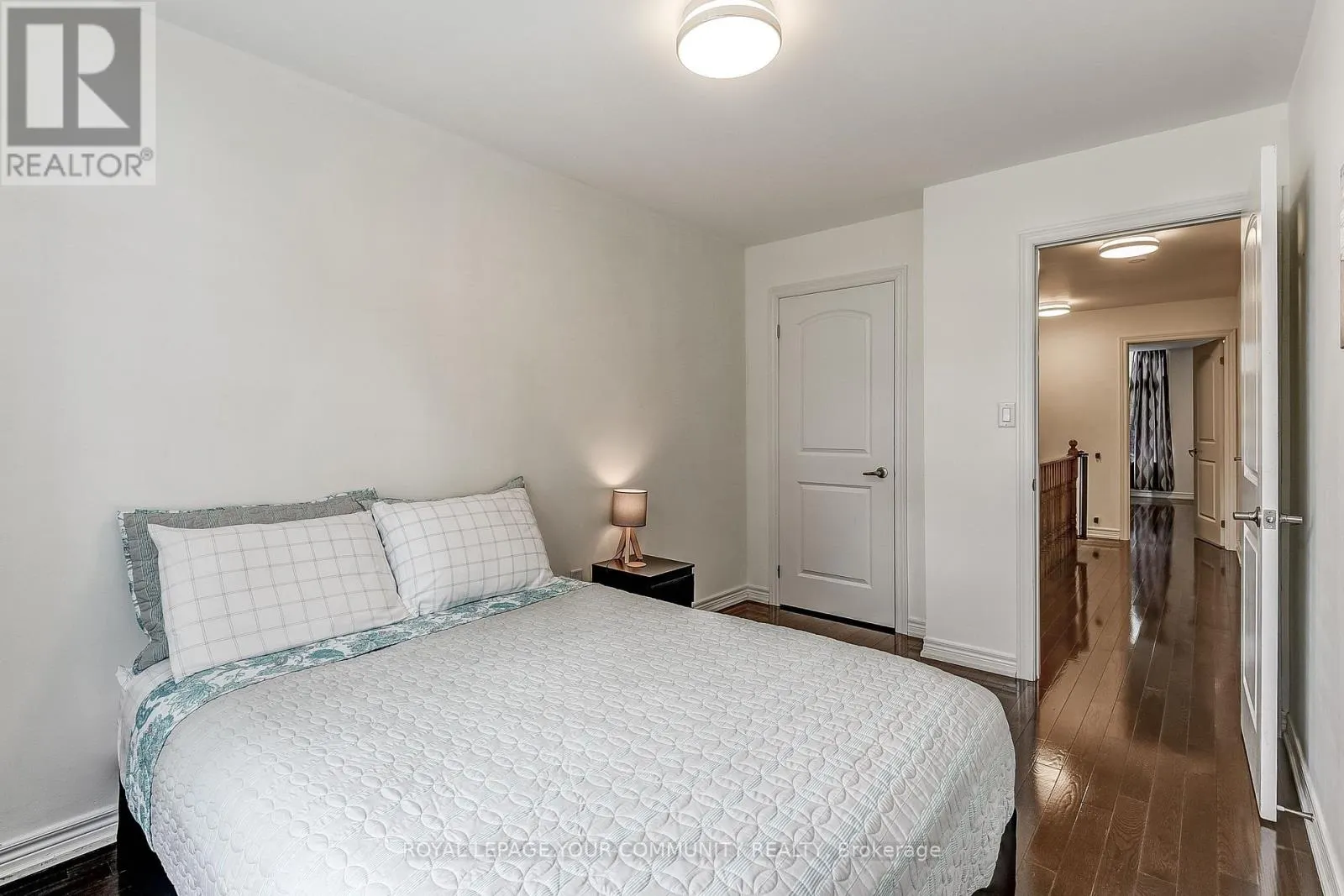 11 - 9205 BATHURST STREET