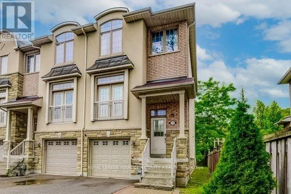 11 - 9205 BATHURST STREET