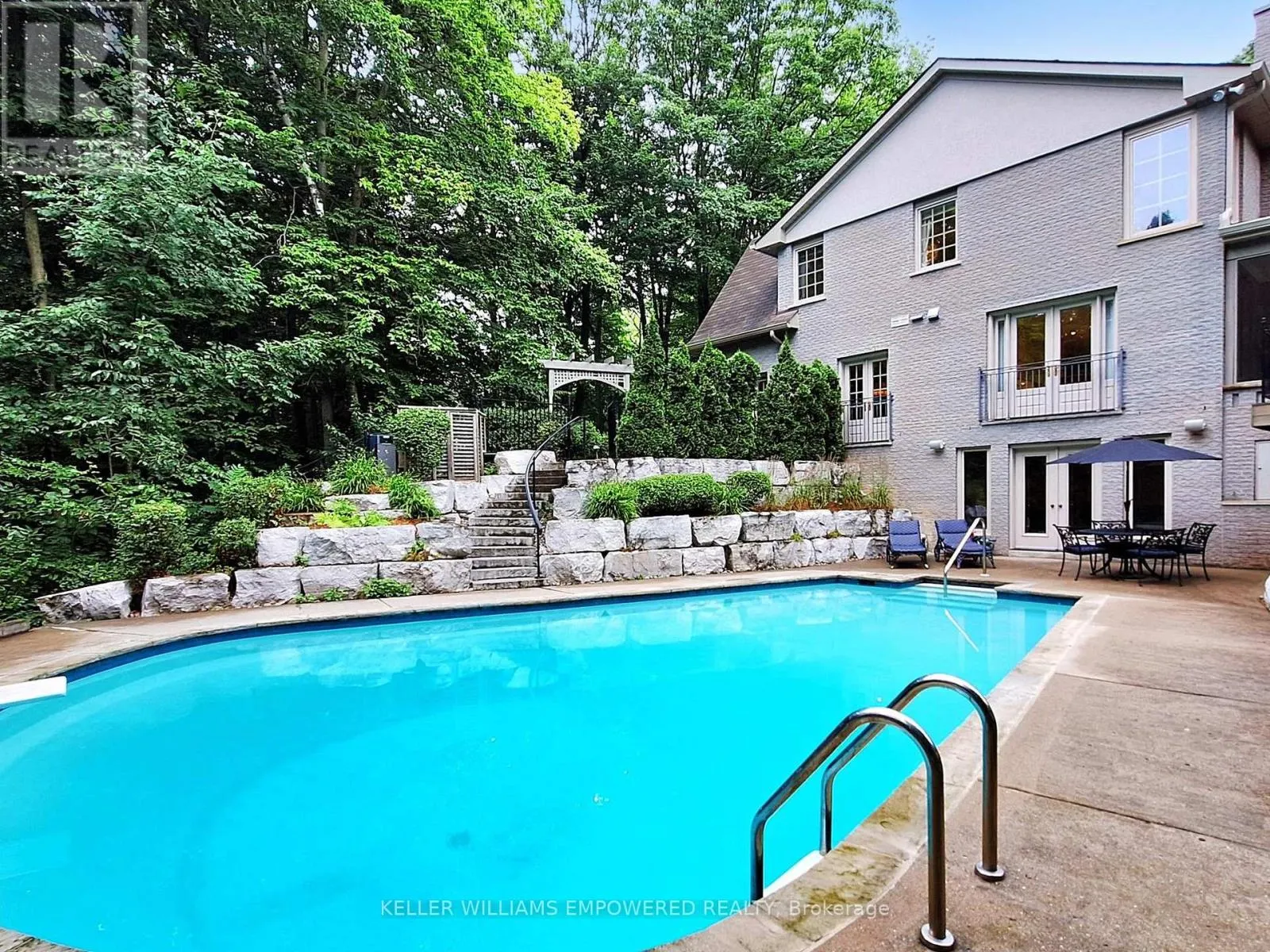 204 FOREST RIDGE ROAD