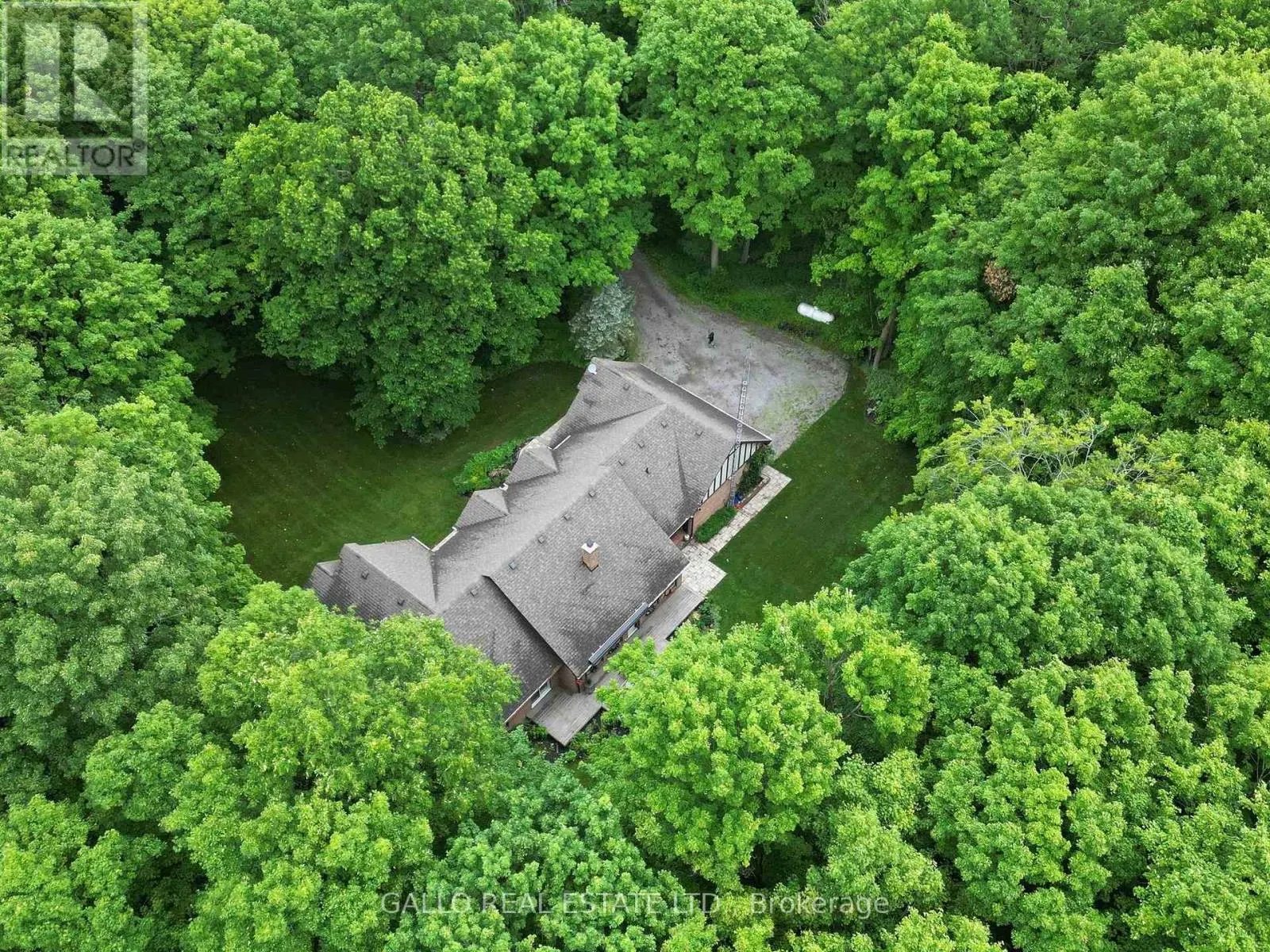 15 MAPLE BUSH TRAIL