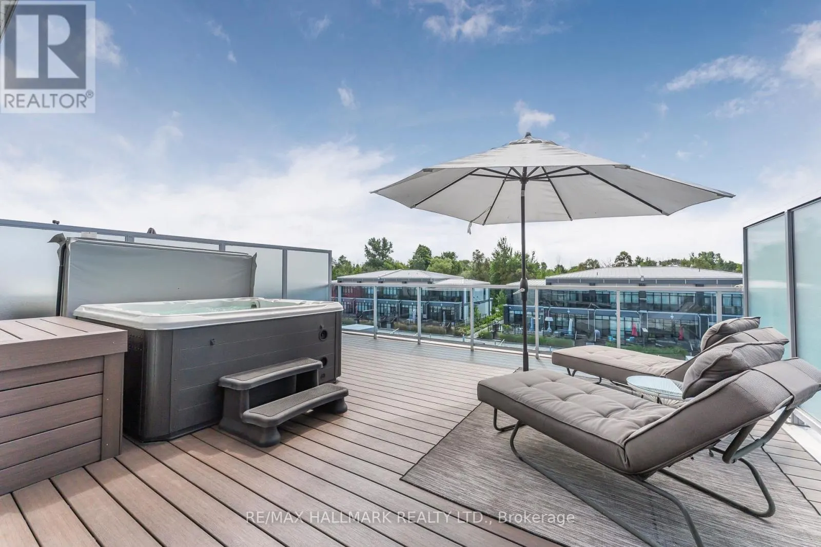 3712 FERRETTI COURT