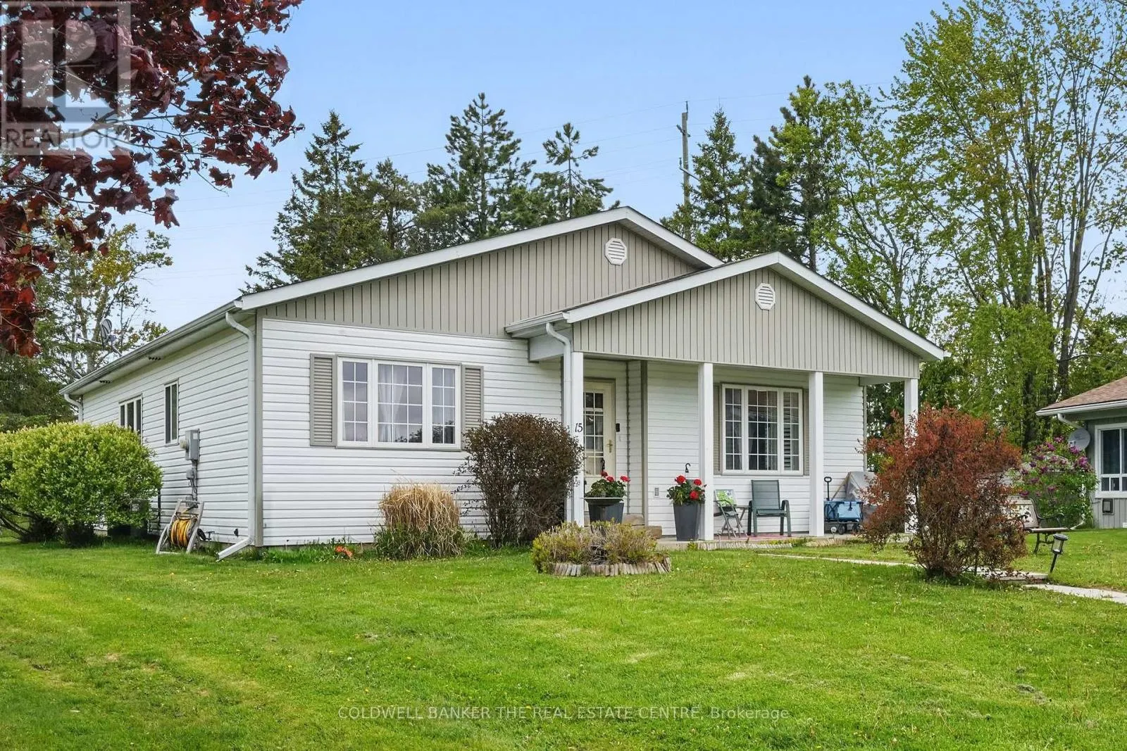 15 RECREATION DRIVE