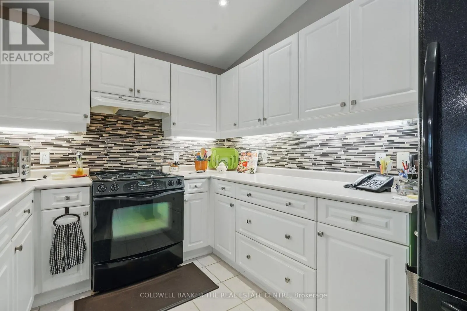 15 RECREATION DRIVE