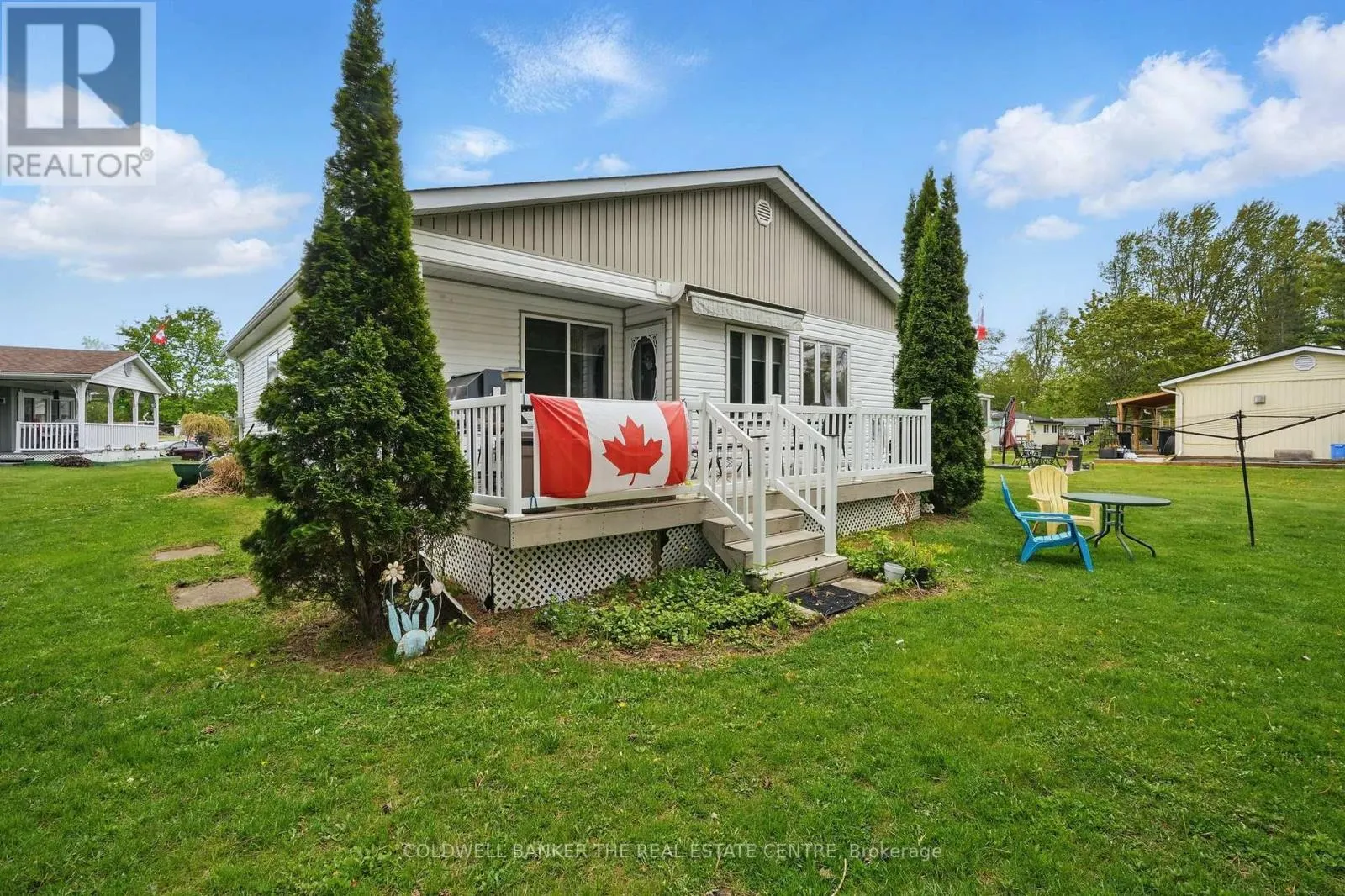 15 RECREATION DRIVE