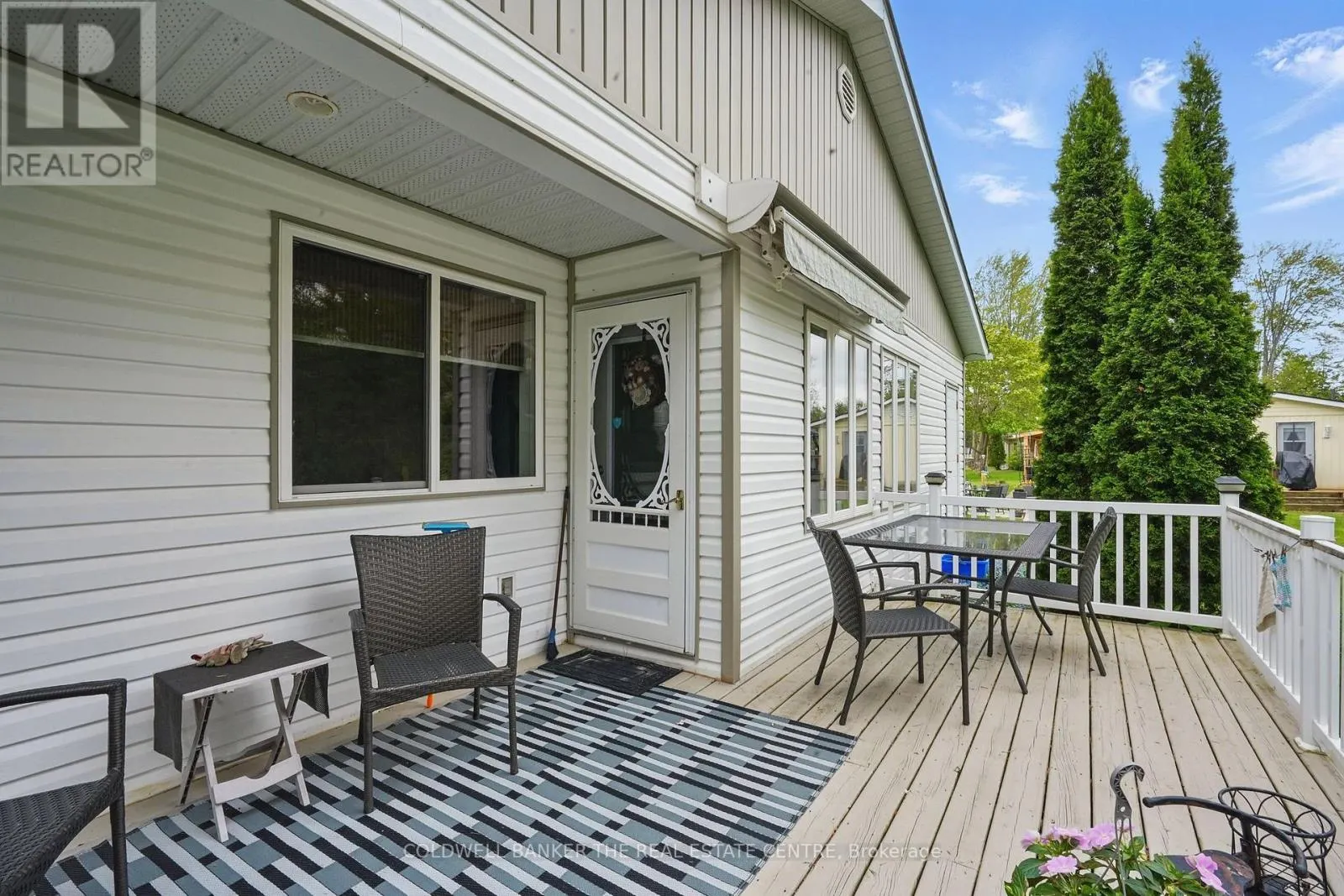 15 RECREATION DRIVE