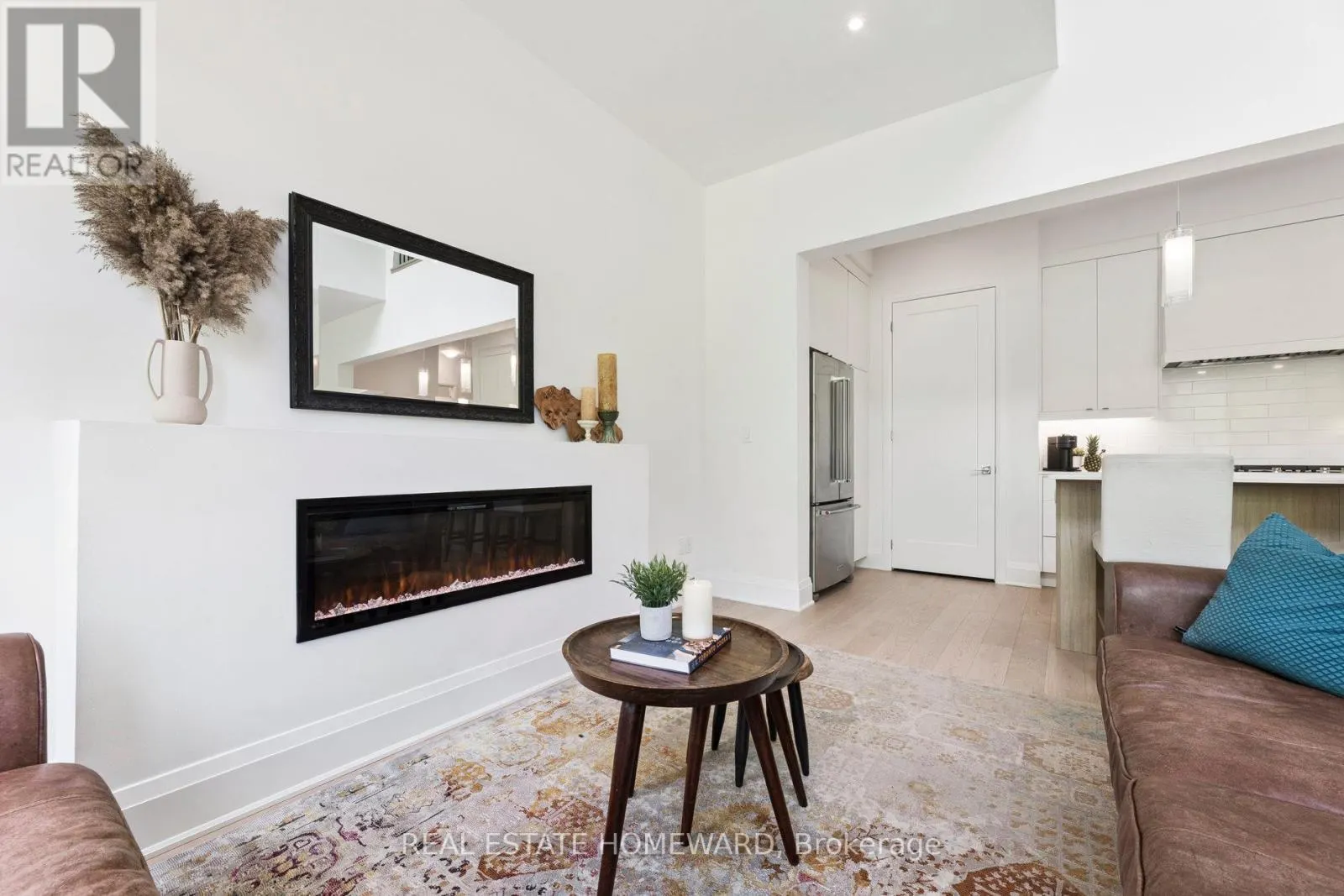 11 LOIS TORRANCE TRAIL