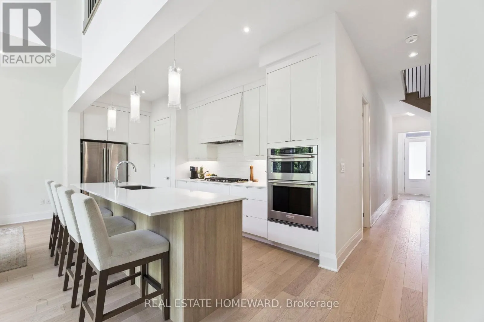11 LOIS TORRANCE TRAIL