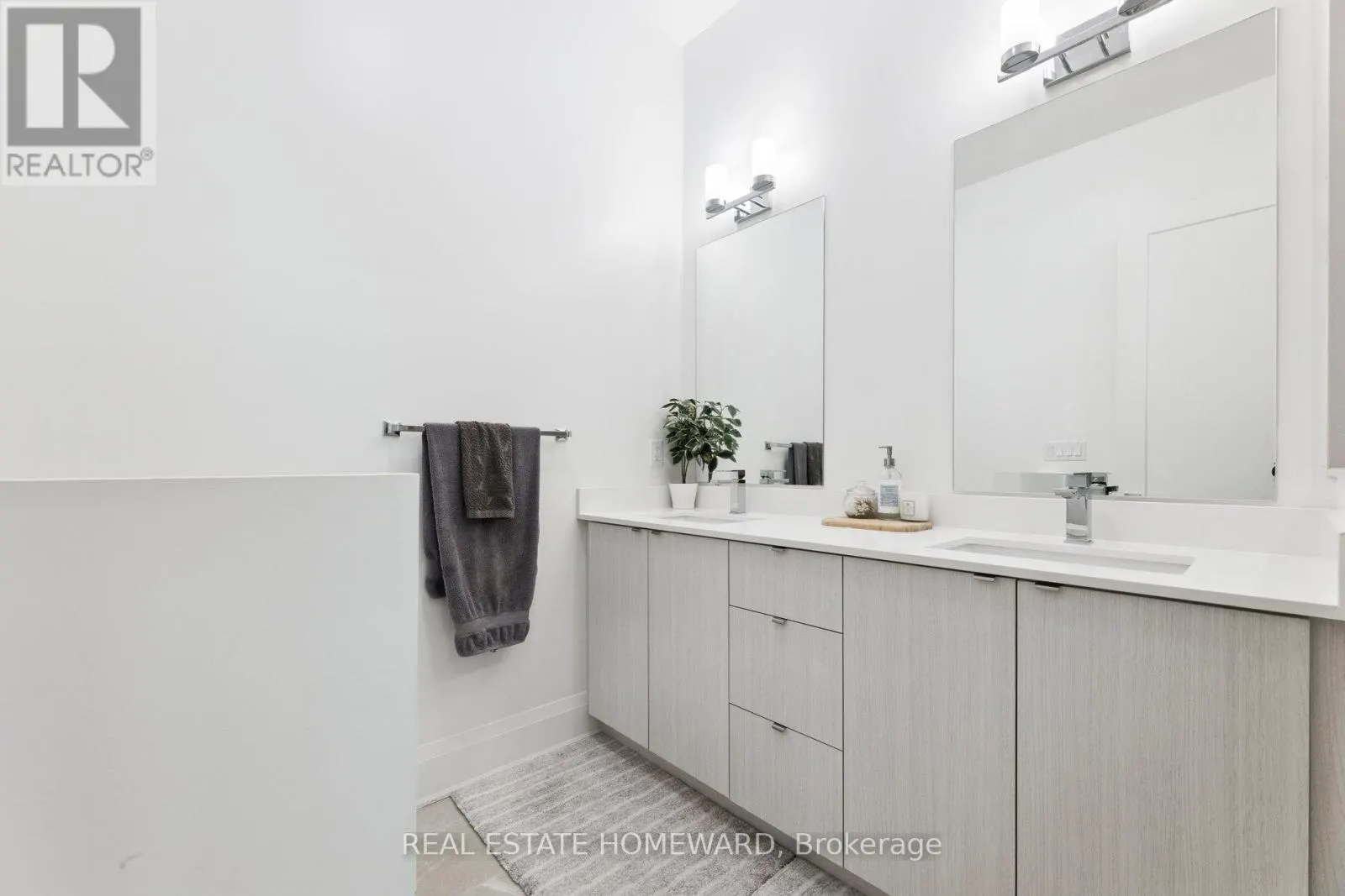 11 LOIS TORRANCE TRAIL