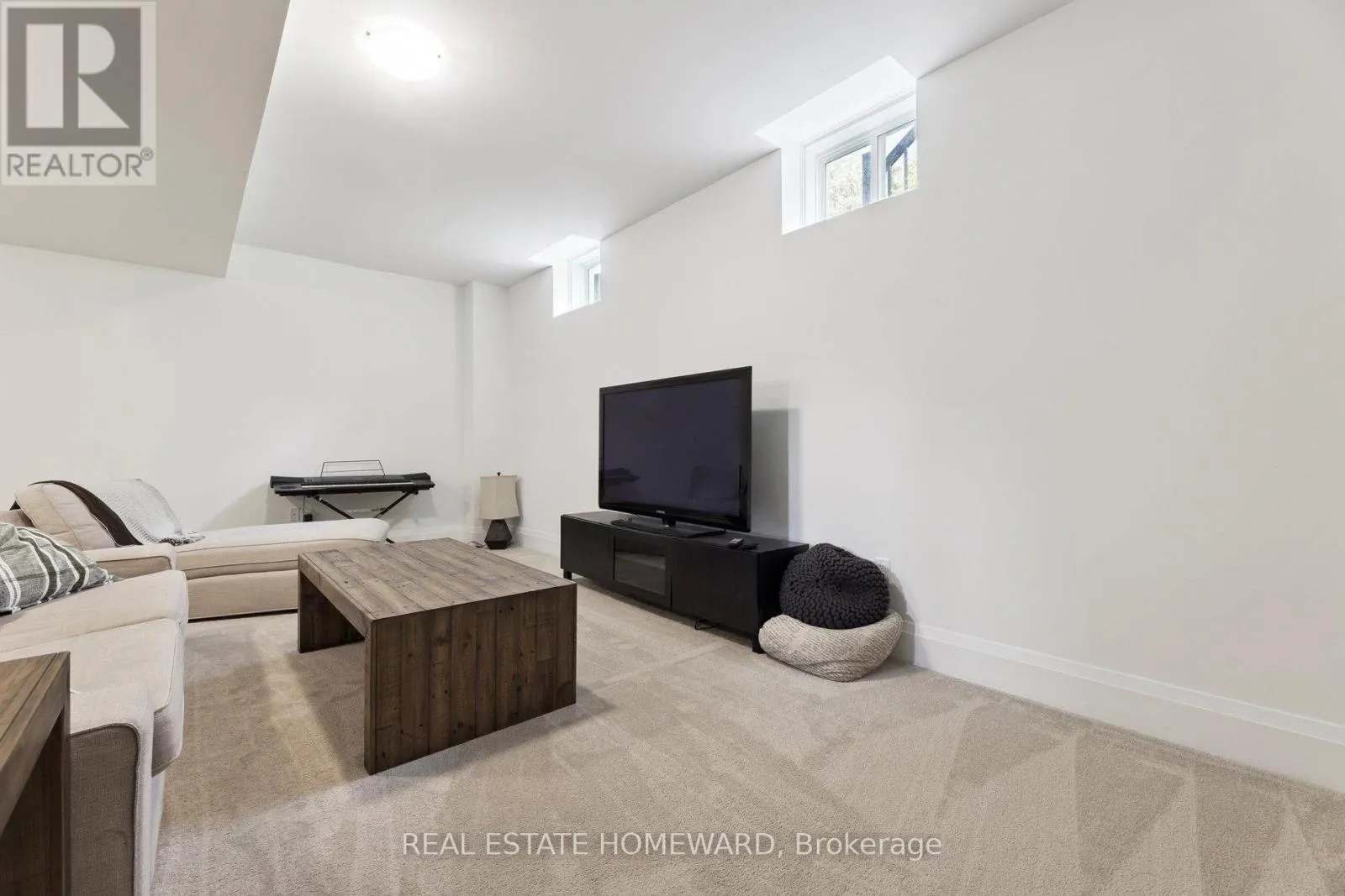 11 LOIS TORRANCE TRAIL