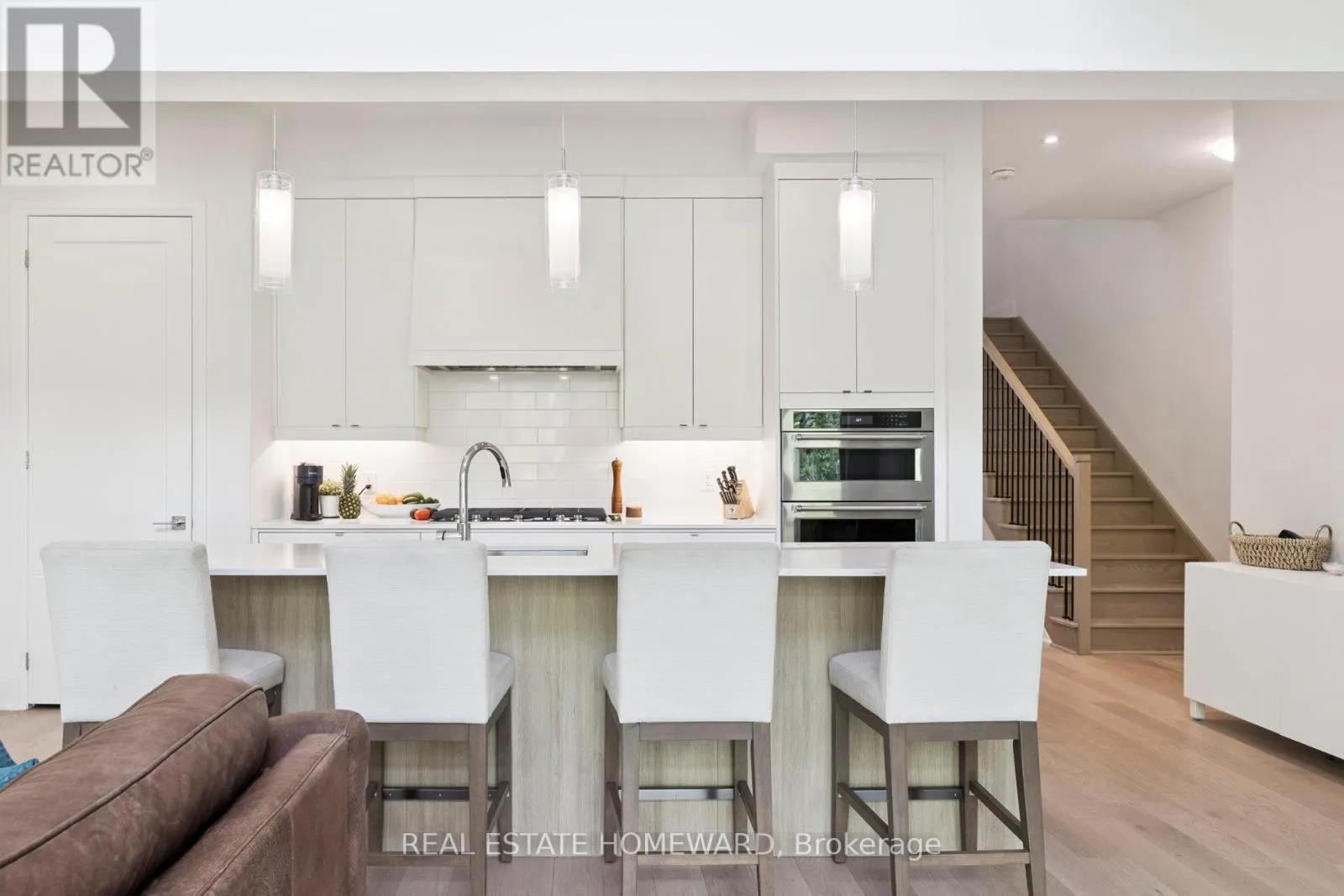 11 LOIS TORRANCE TRAIL