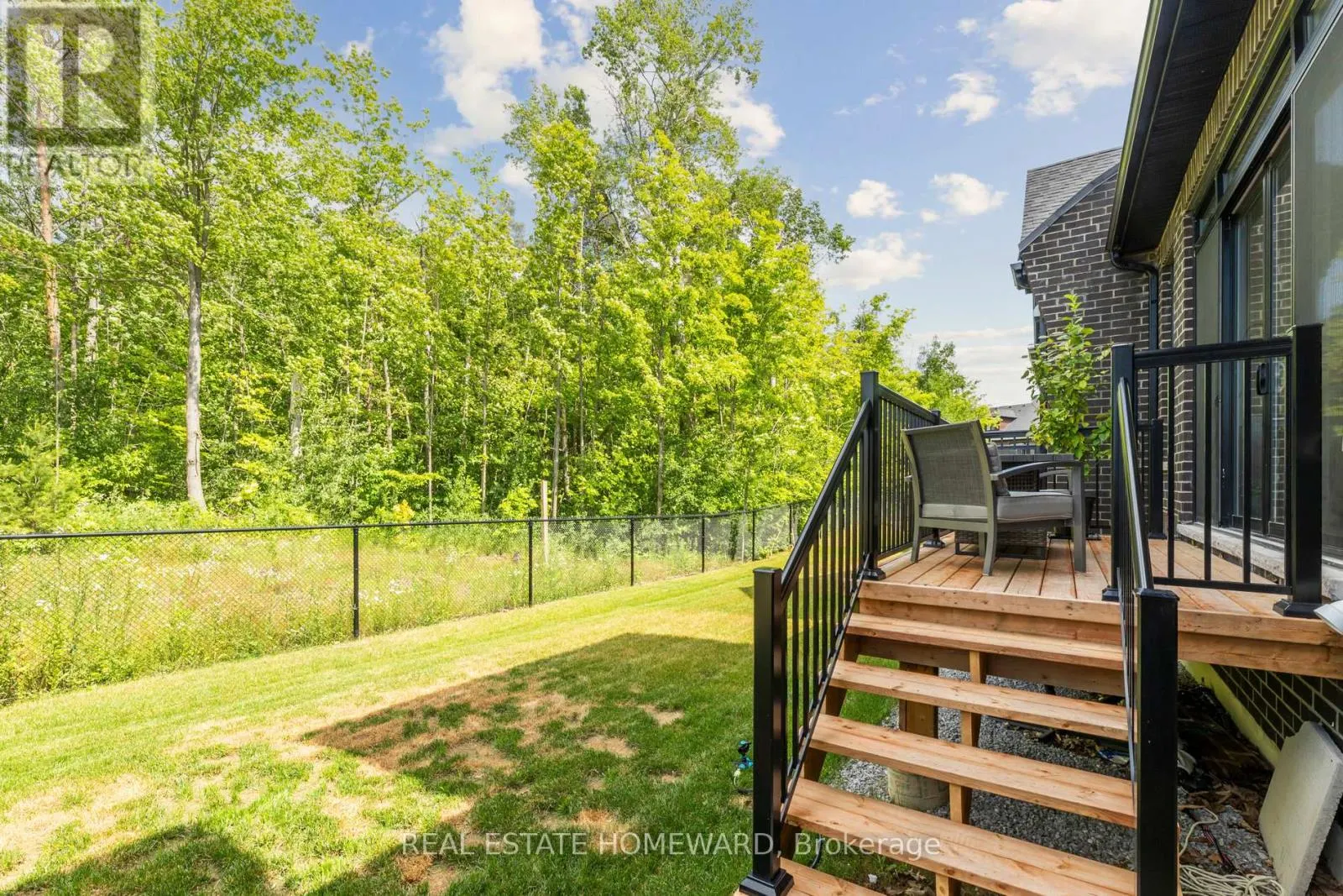 11 LOIS TORRANCE TRAIL