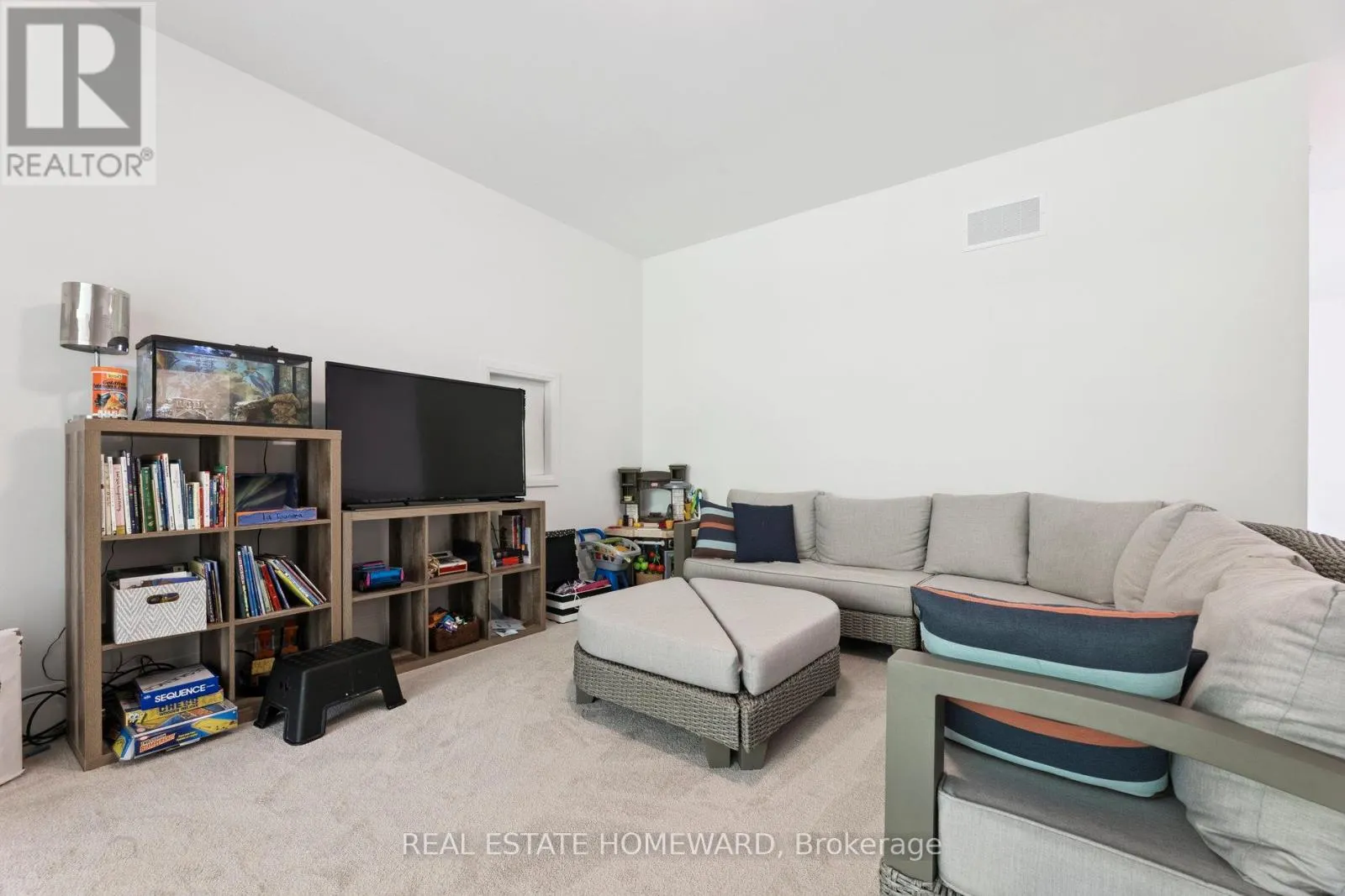 11 LOIS TORRANCE TRAIL