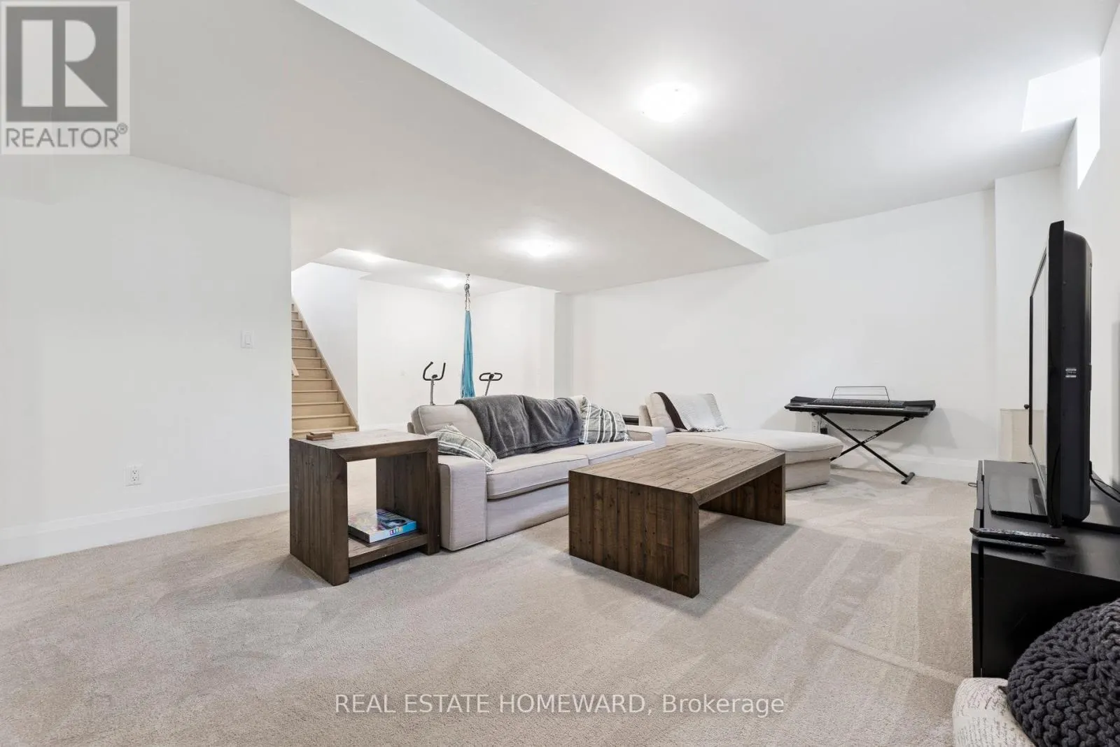 11 LOIS TORRANCE TRAIL