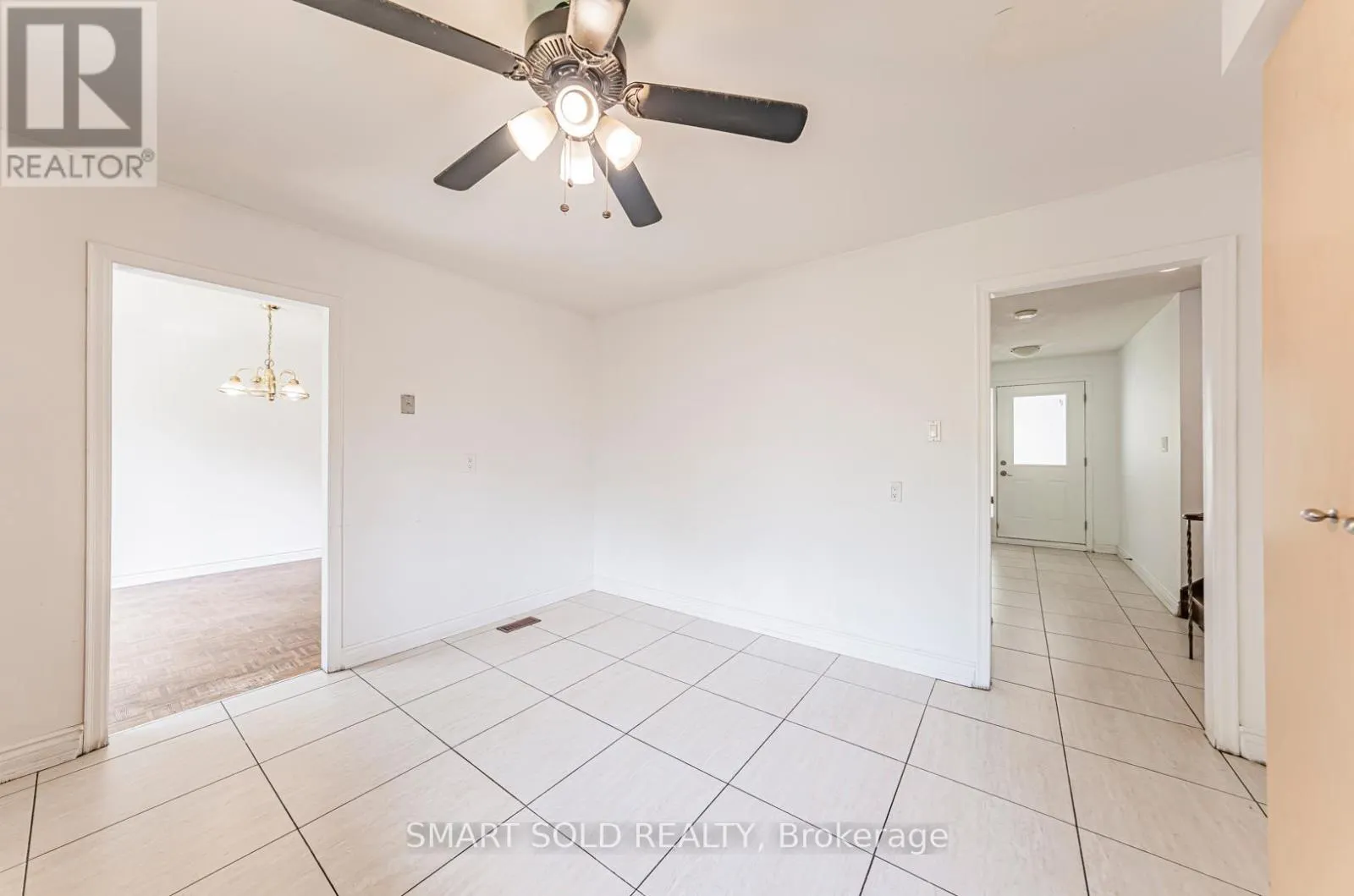 75 STOCKDALE CRESCENT