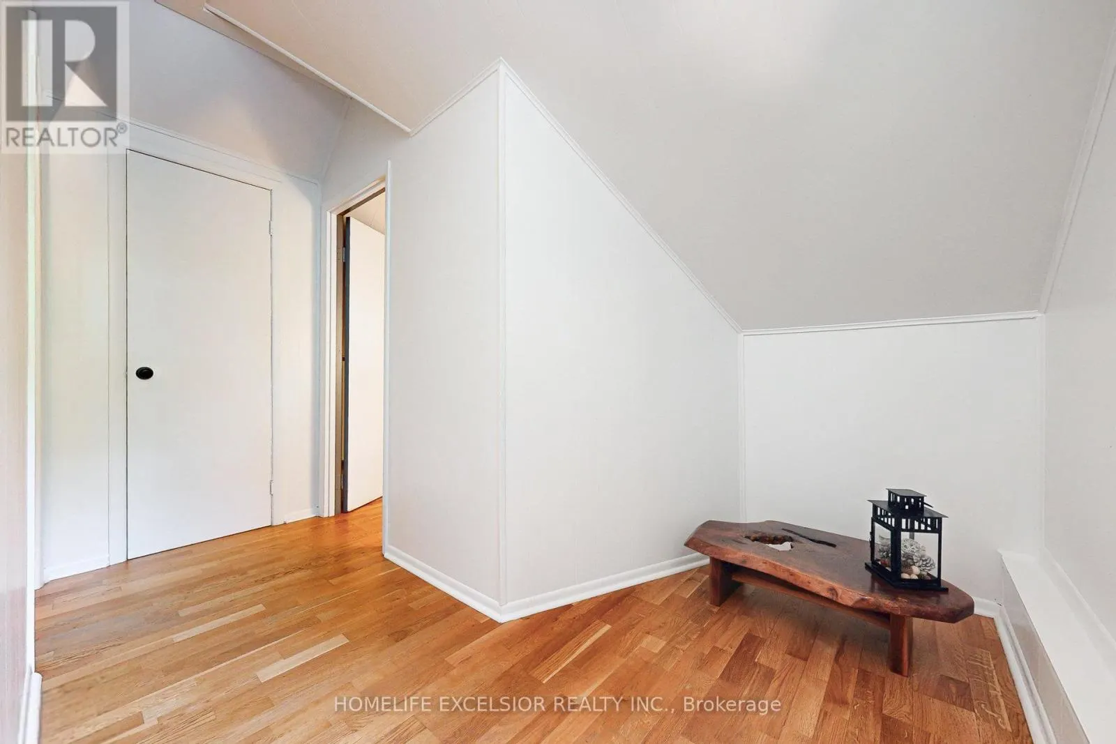 19043 CENTRE STREET