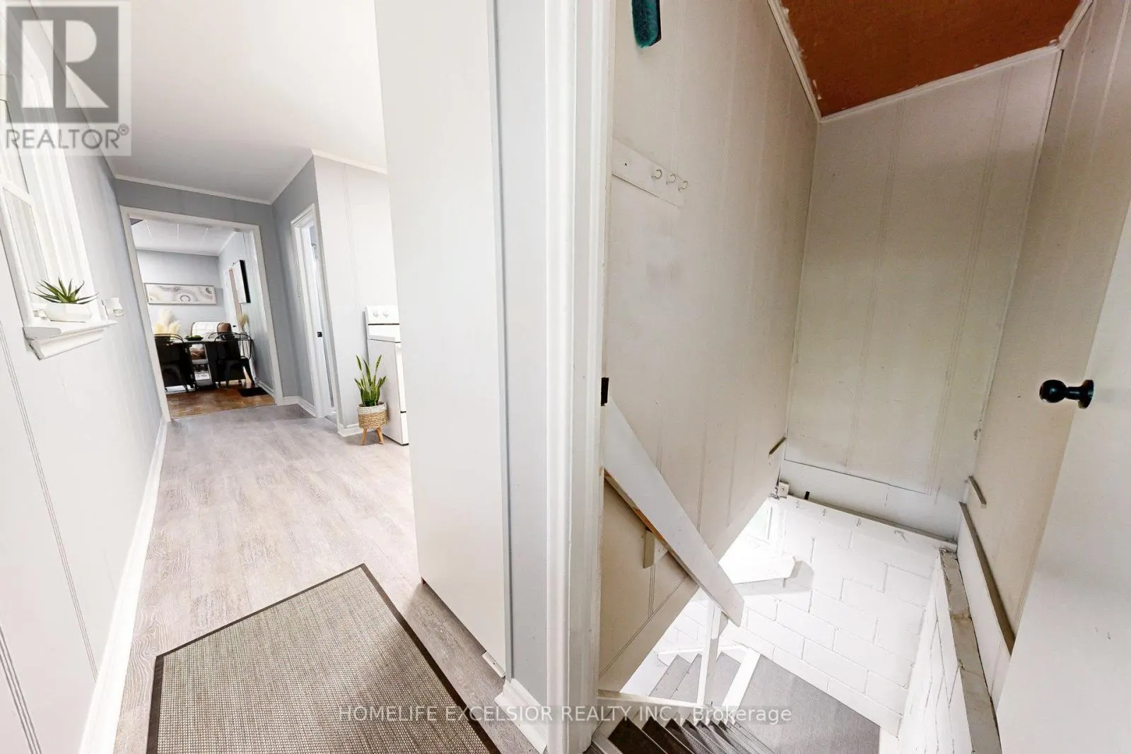 19043 CENTRE STREET