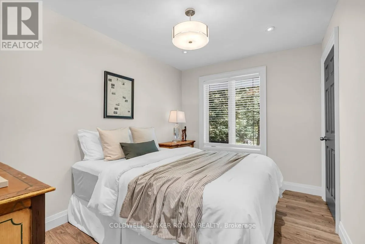 1292 SHOREVIEW DRIVE