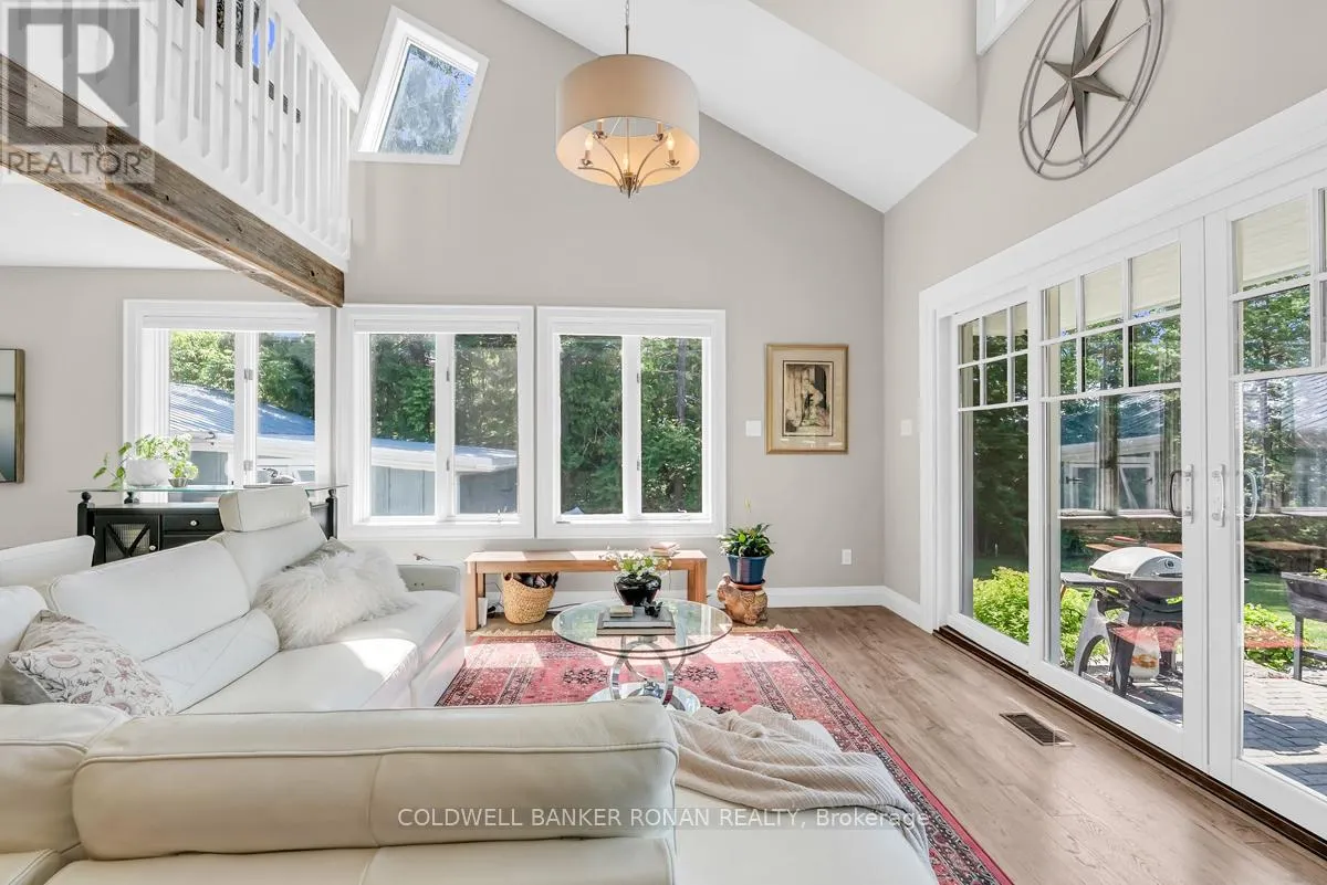 1292 SHOREVIEW DRIVE
