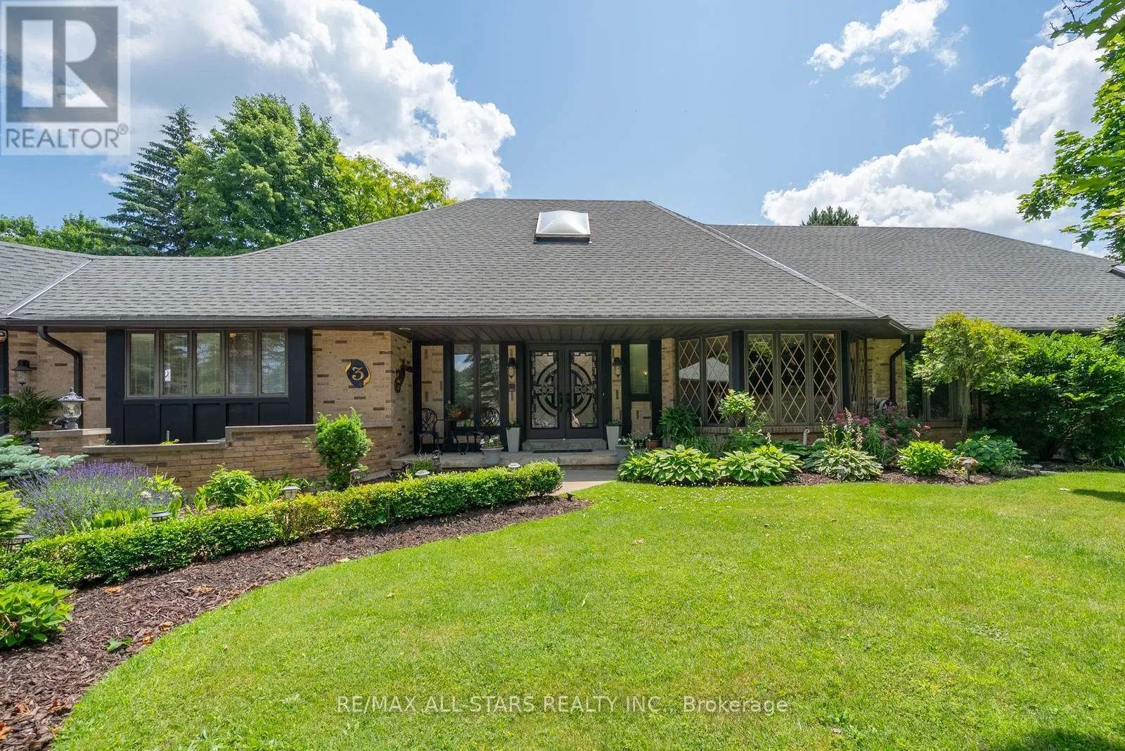 3 MARILYN AVENUE