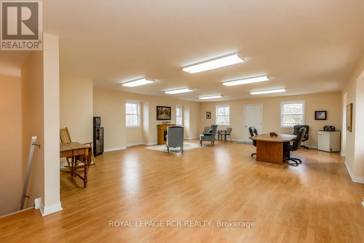 2100 DAVIS DRIVE W