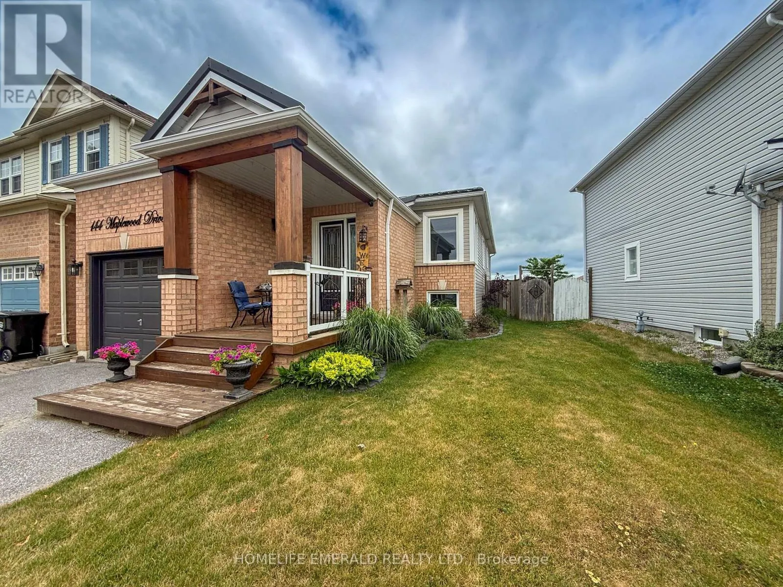144 MAPLEWOOD DRIVE
