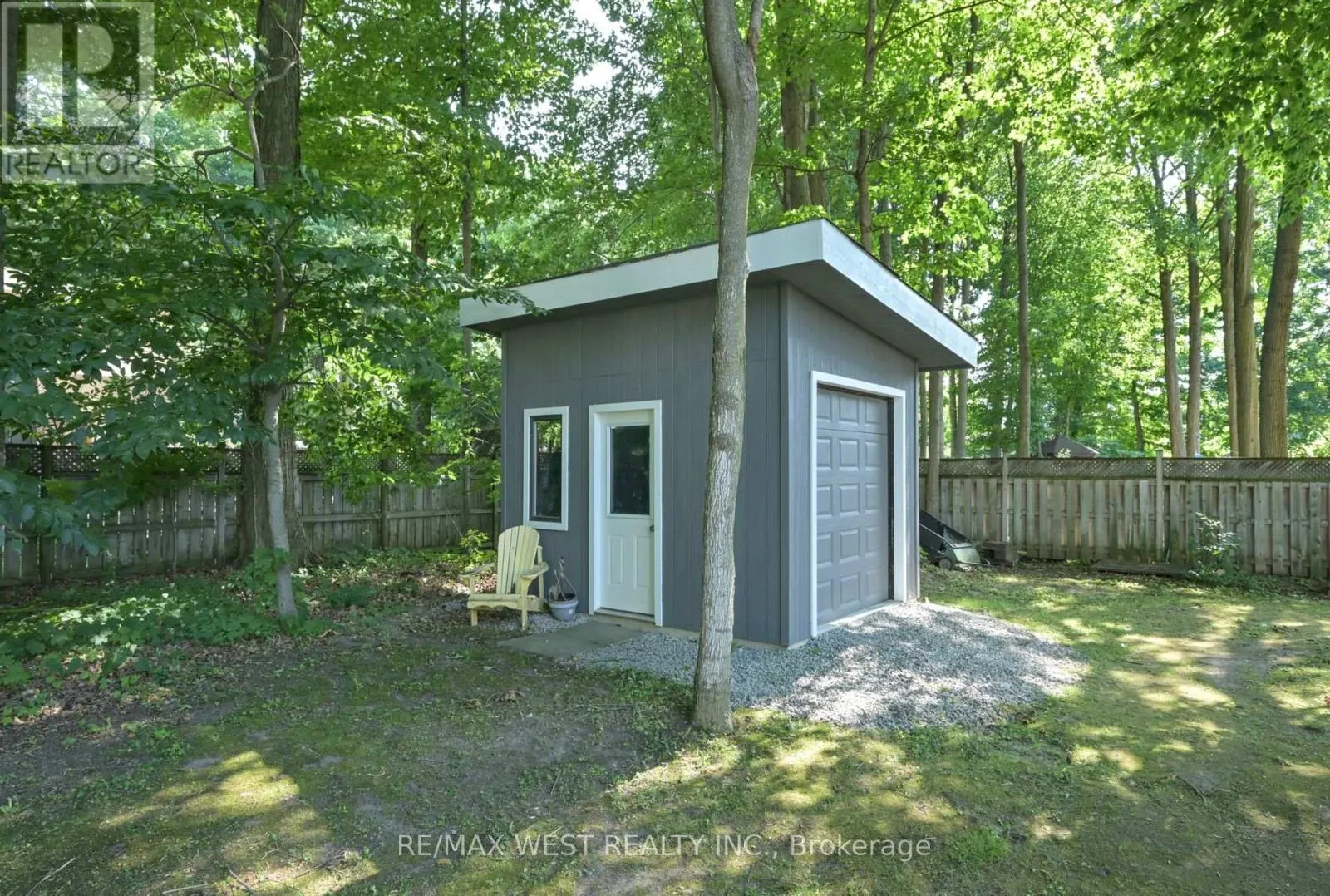 24 CEDARWOOD CRESCENT