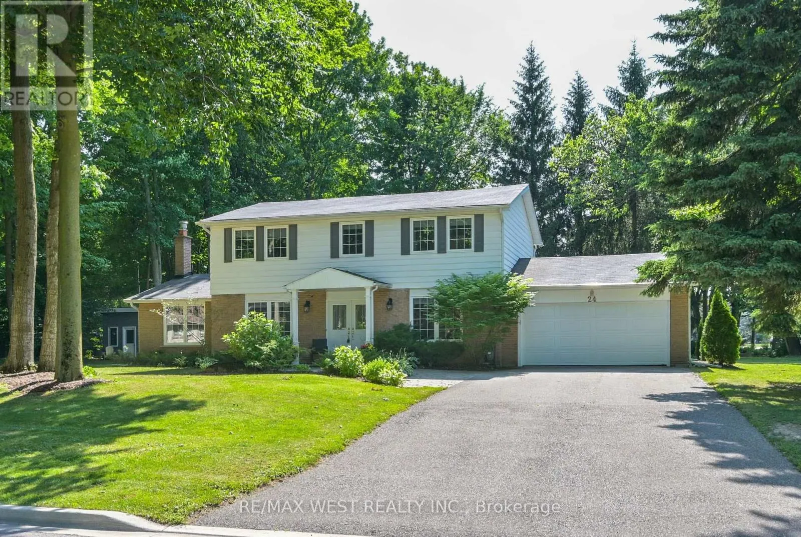 24 CEDARWOOD CRESCENT