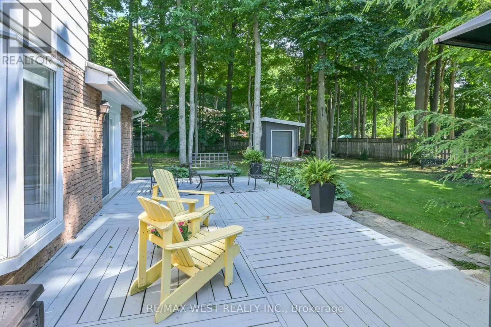 24 CEDARWOOD CRESCENT