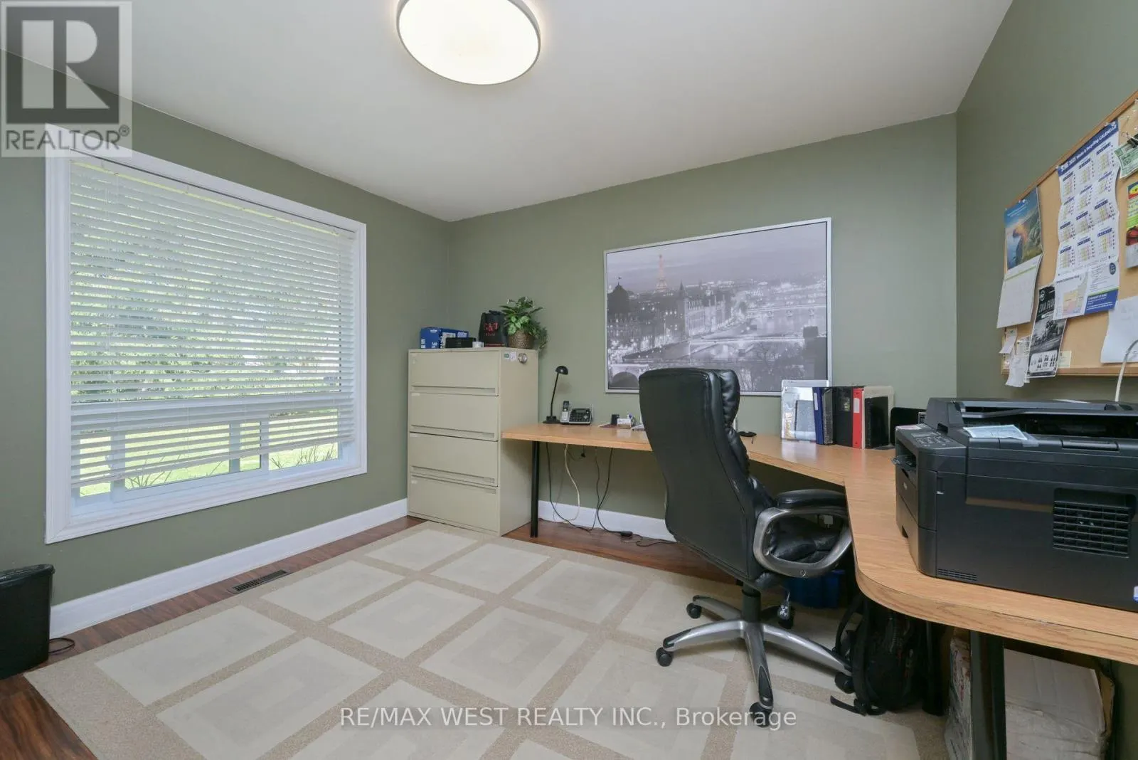 24 CEDARWOOD CRESCENT