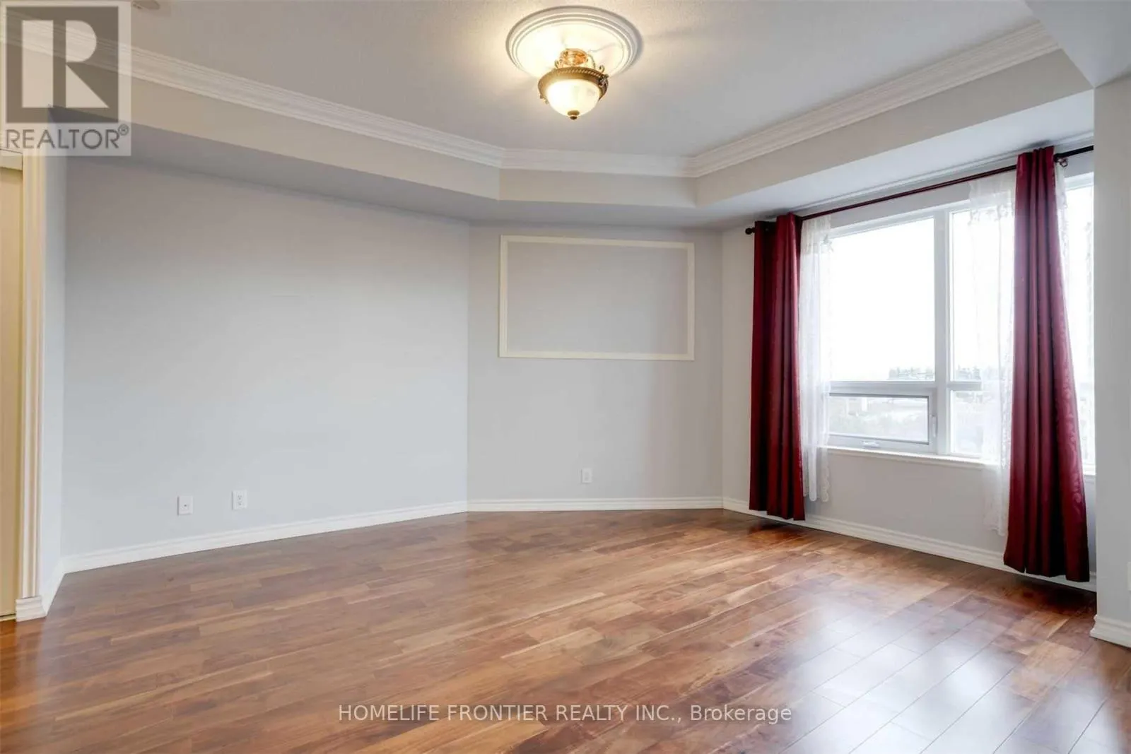 511 - 9235 JANE STREET