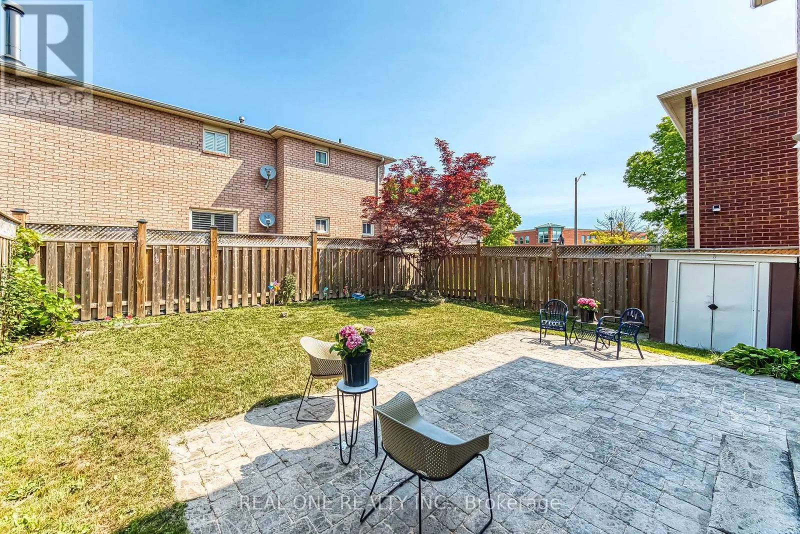 10 SQUIRE DRIVE