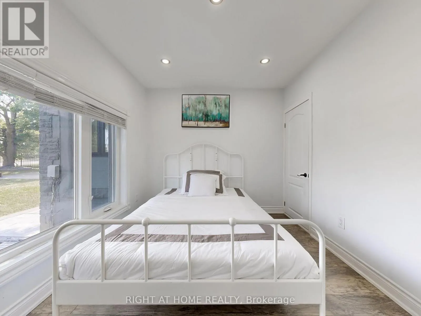 174 LANGSTAFF ROAD