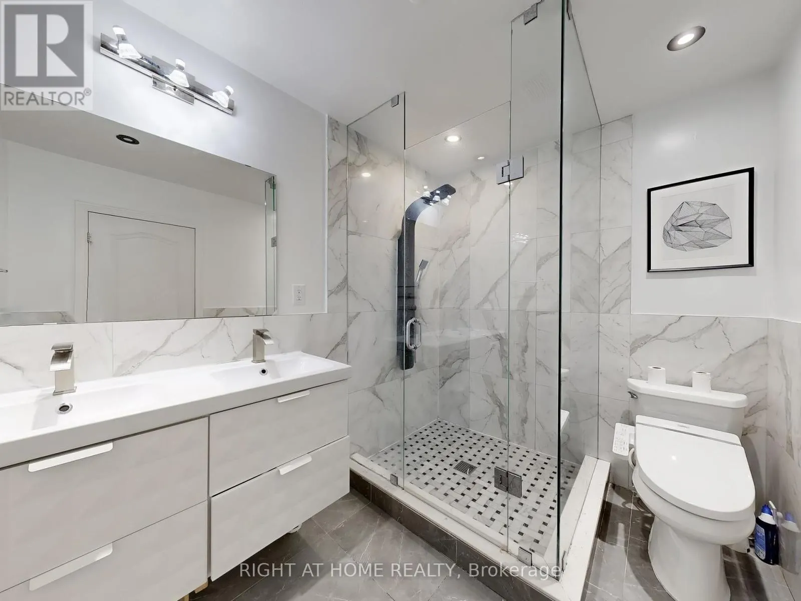 174 LANGSTAFF ROAD
