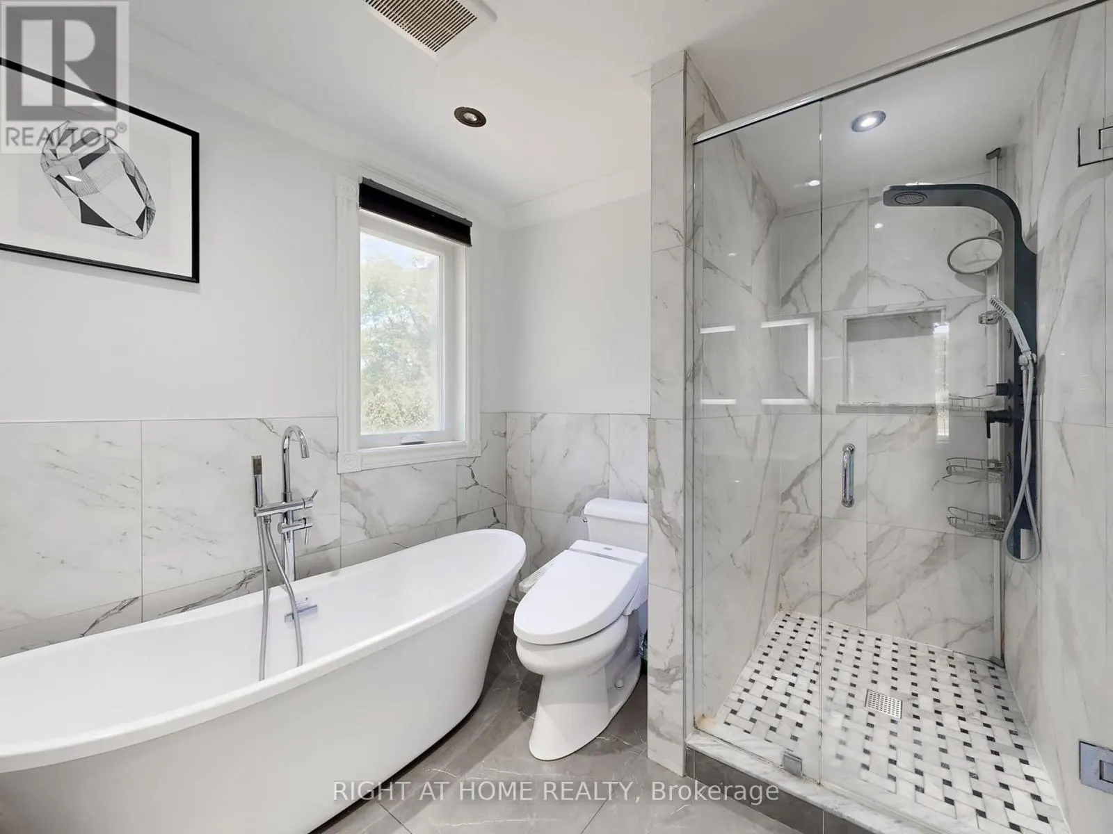 174 LANGSTAFF ROAD