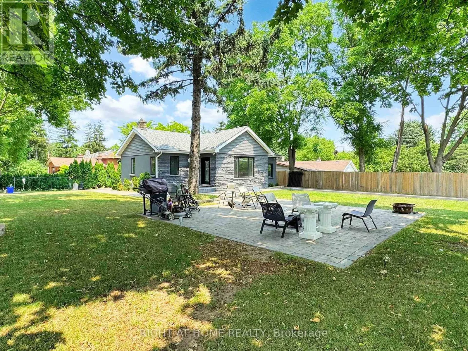 174 LANGSTAFF ROAD