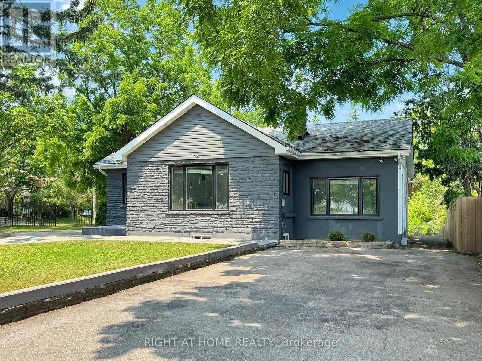 174 LANGSTAFF ROAD