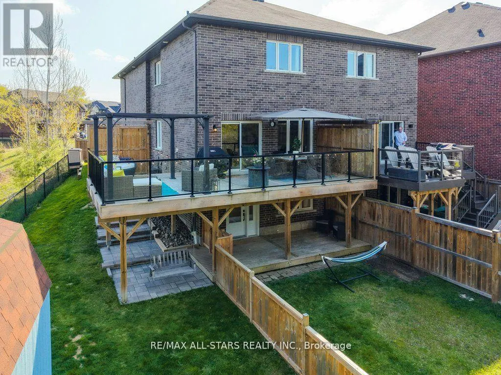 19 MICHAEL CUMMINGS COURT