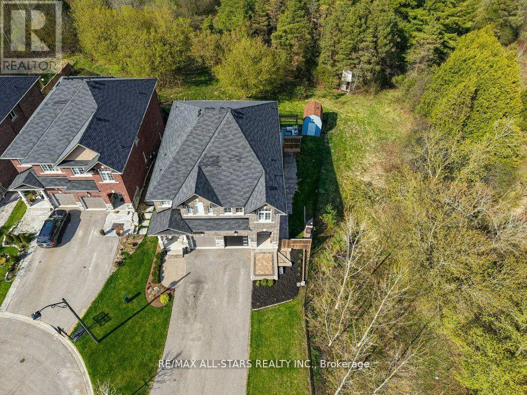 19 MICHAEL CUMMINGS COURT