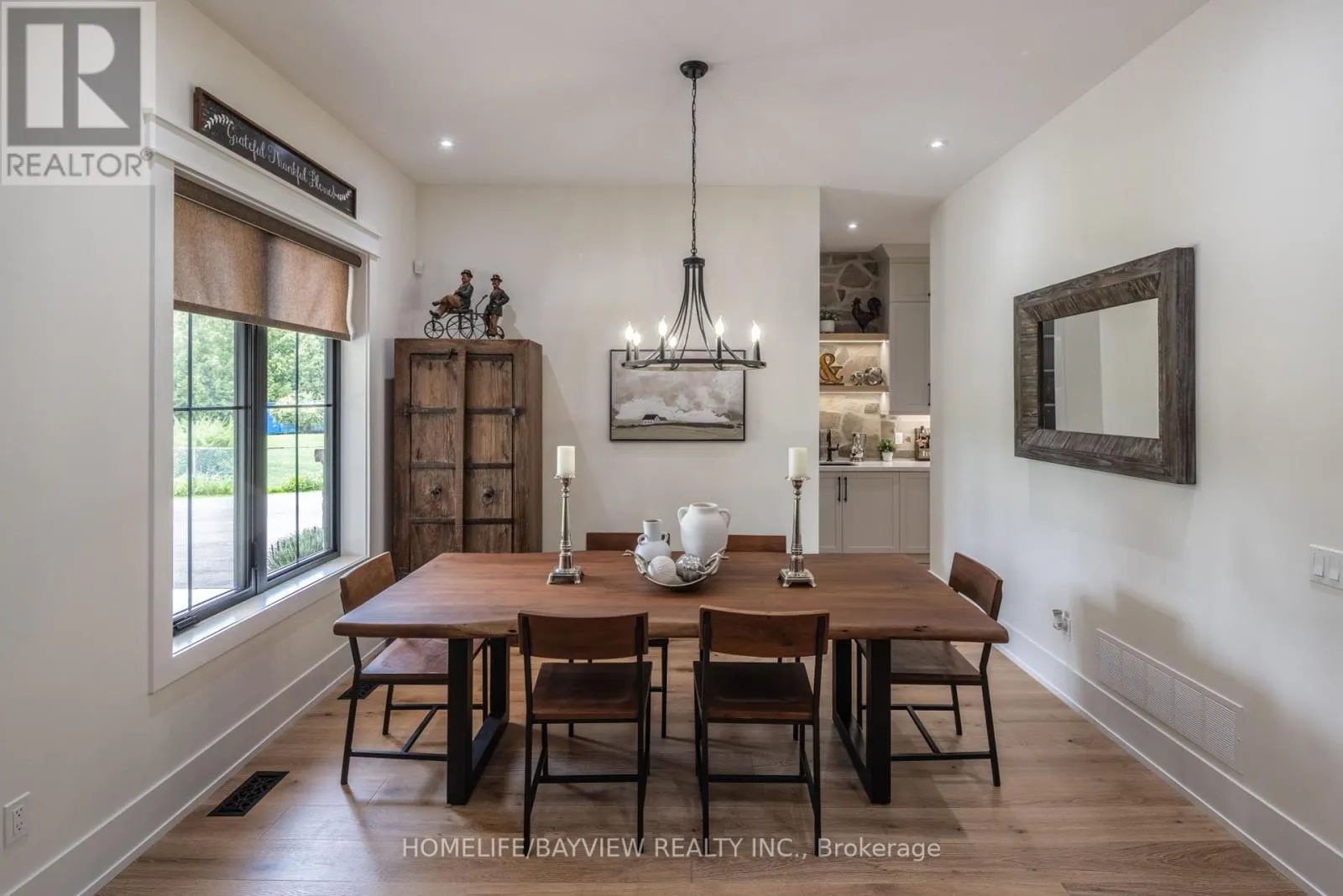 17 JASMINE CRESCENT