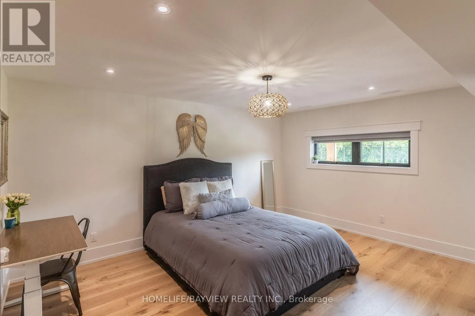 17 JASMINE CRESCENT