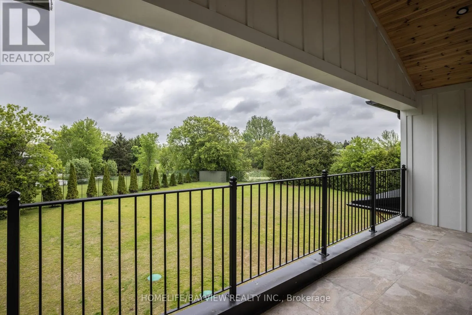 17 JASMINE CRESCENT