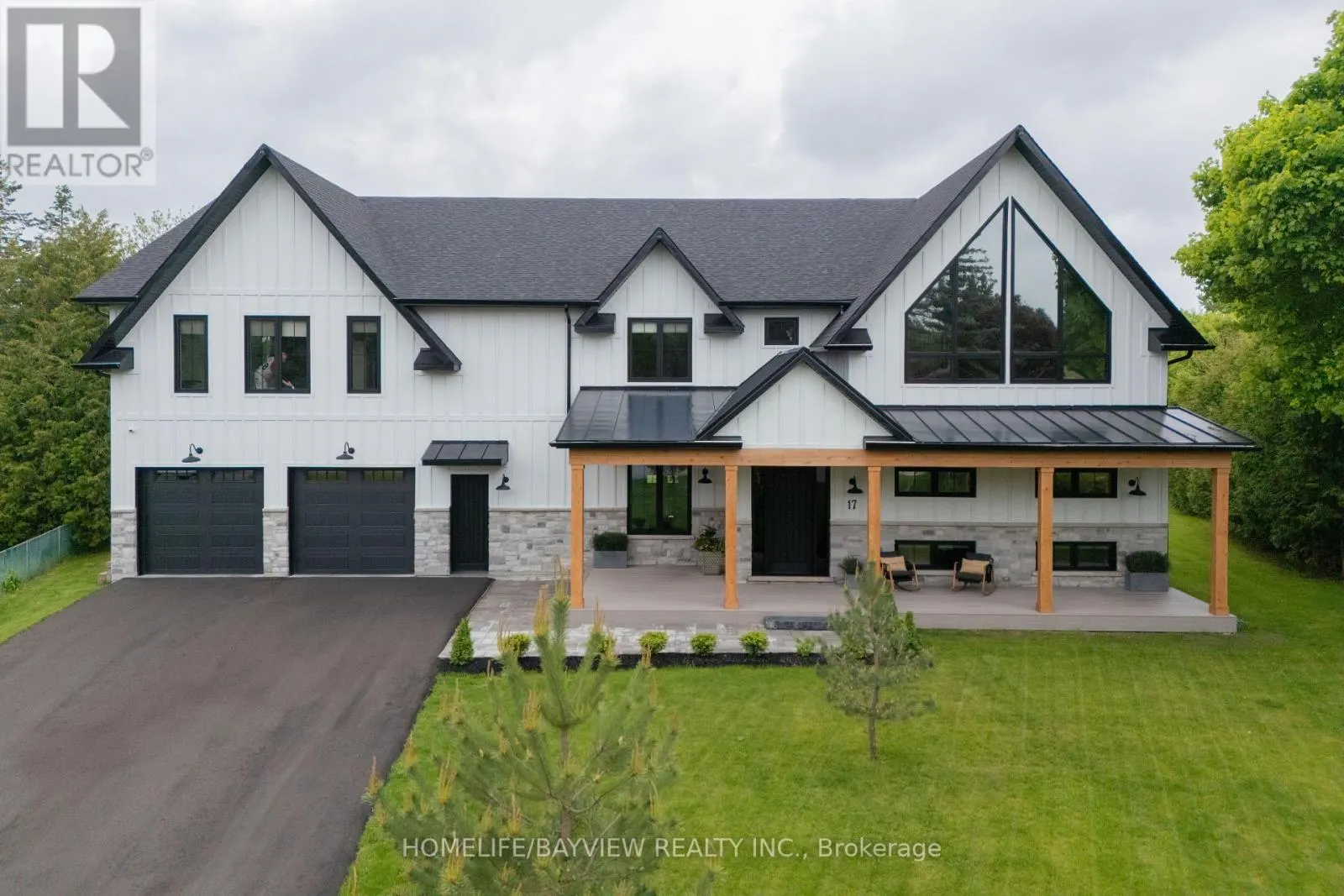 17 JASMINE CRESCENT