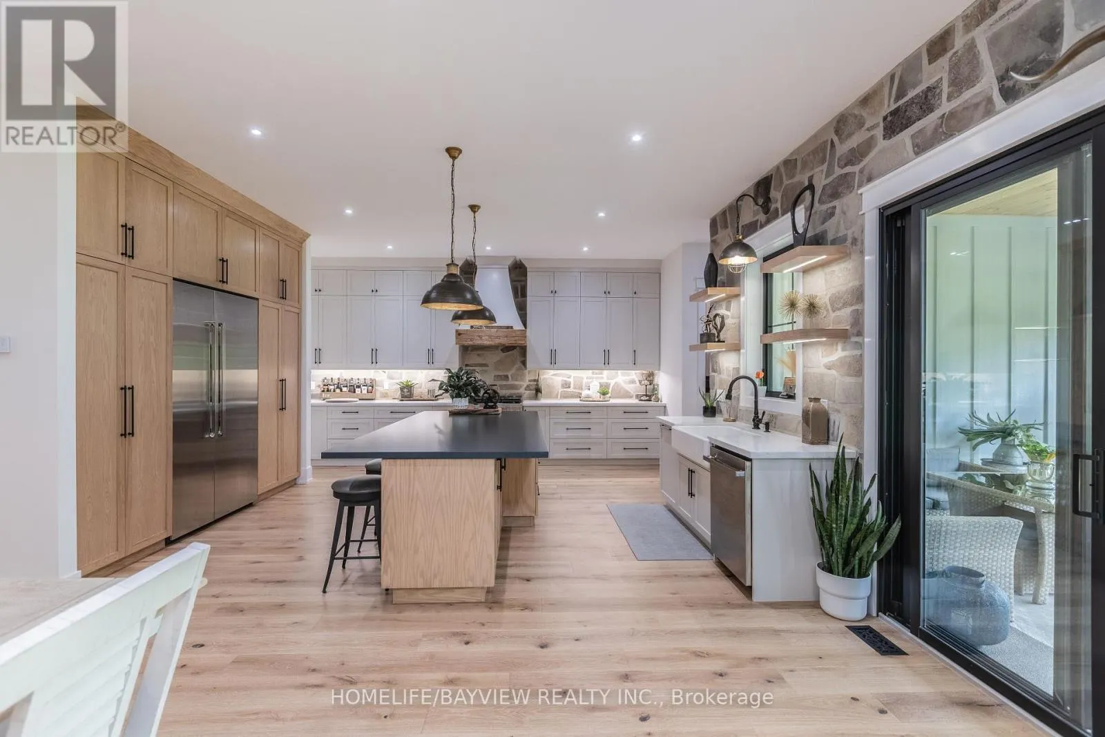 17 JASMINE CRESCENT