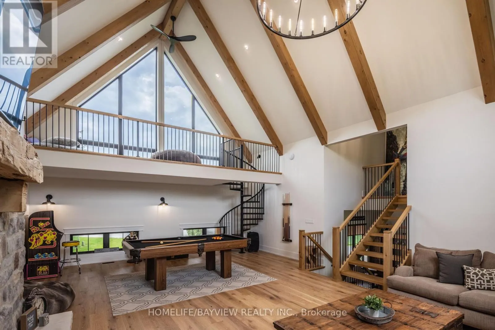 17 JASMINE CRESCENT