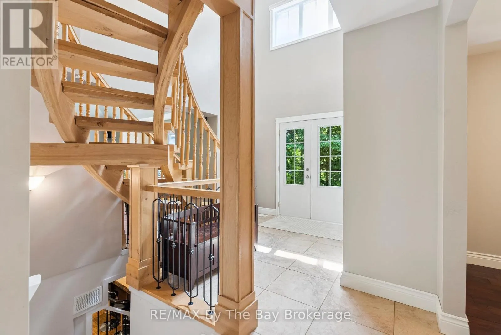 19 GILLESPIE TRAIL SE