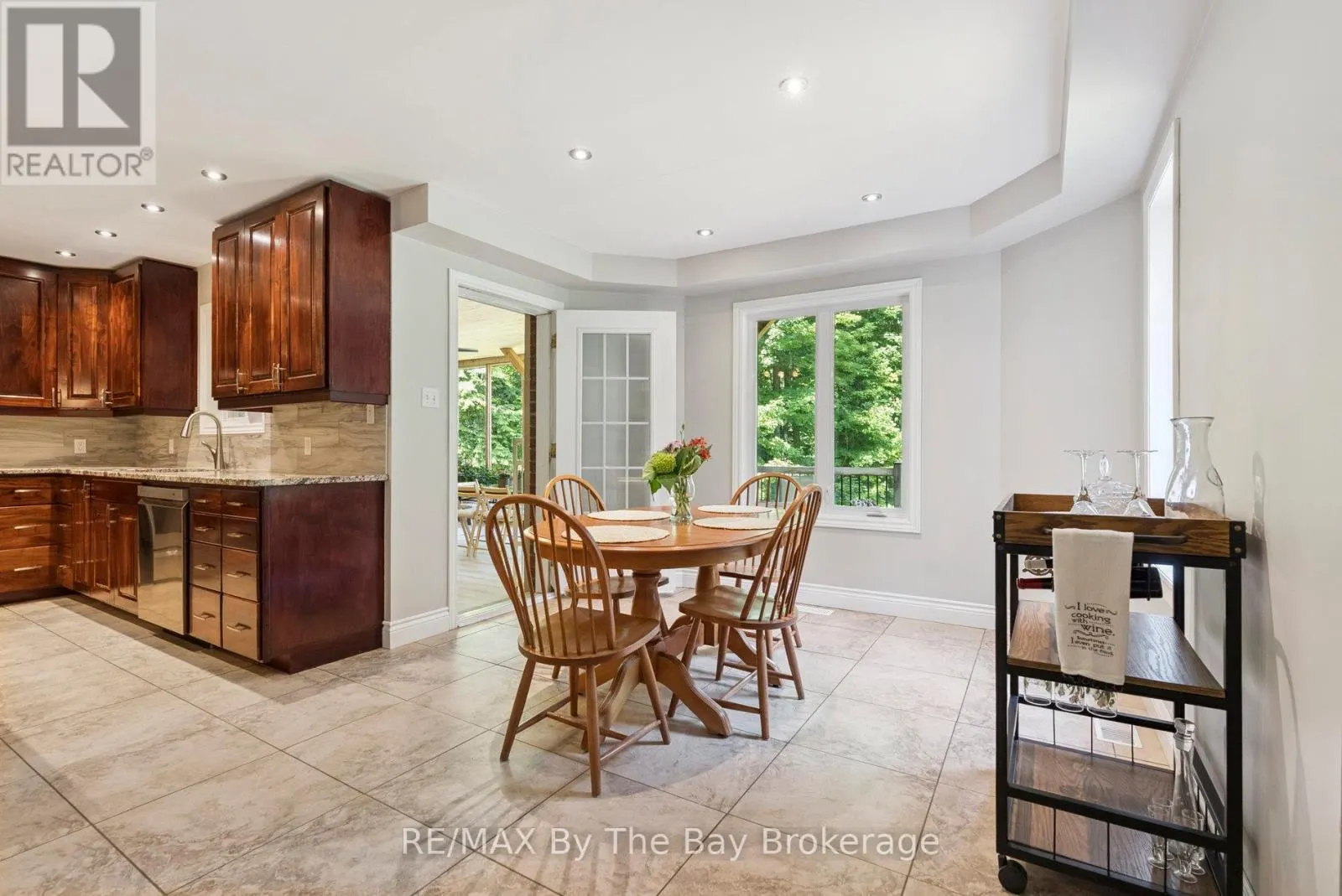 19 GILLESPIE TRAIL SE