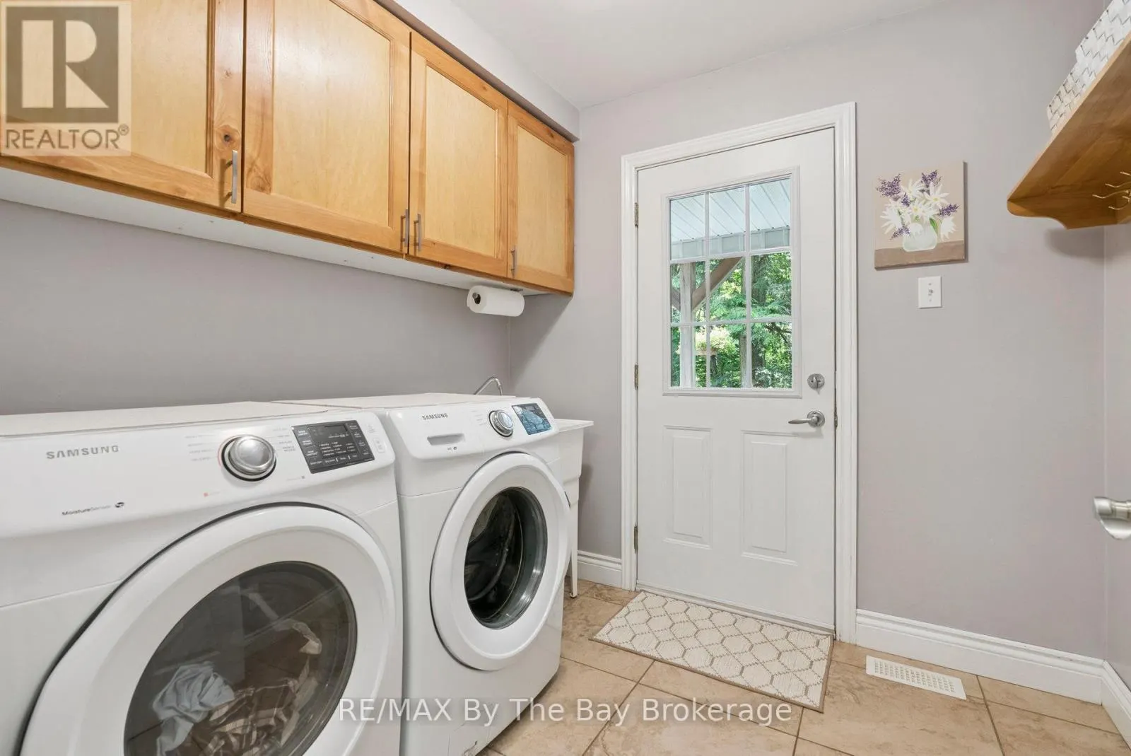 19 GILLESPIE TRAIL SE