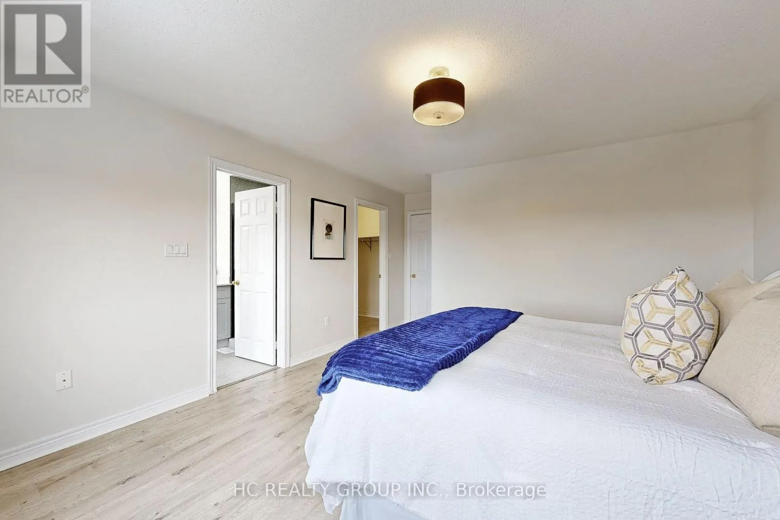 78 AUTUMN HILL BOULEVARD