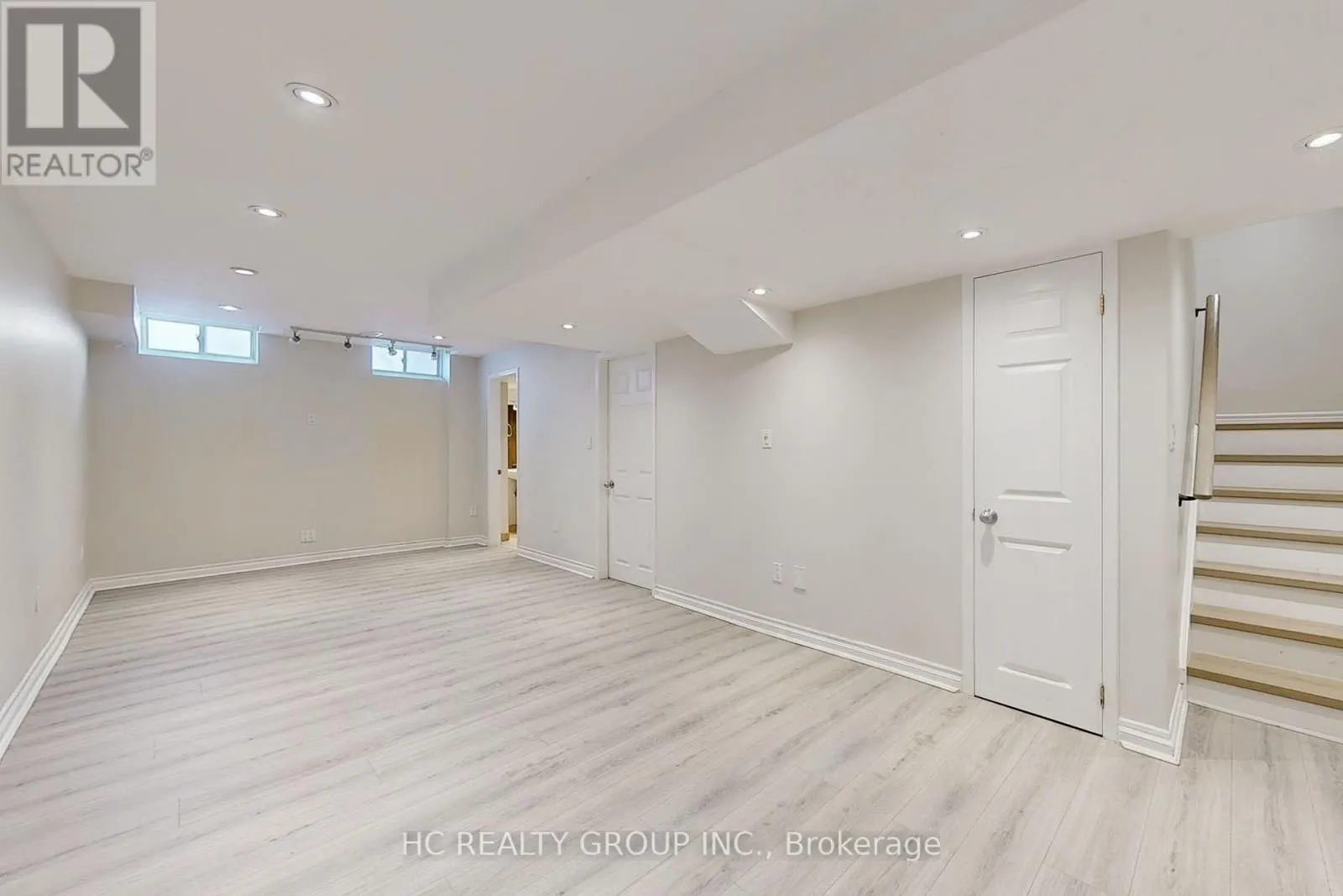 78 AUTUMN HILL BOULEVARD